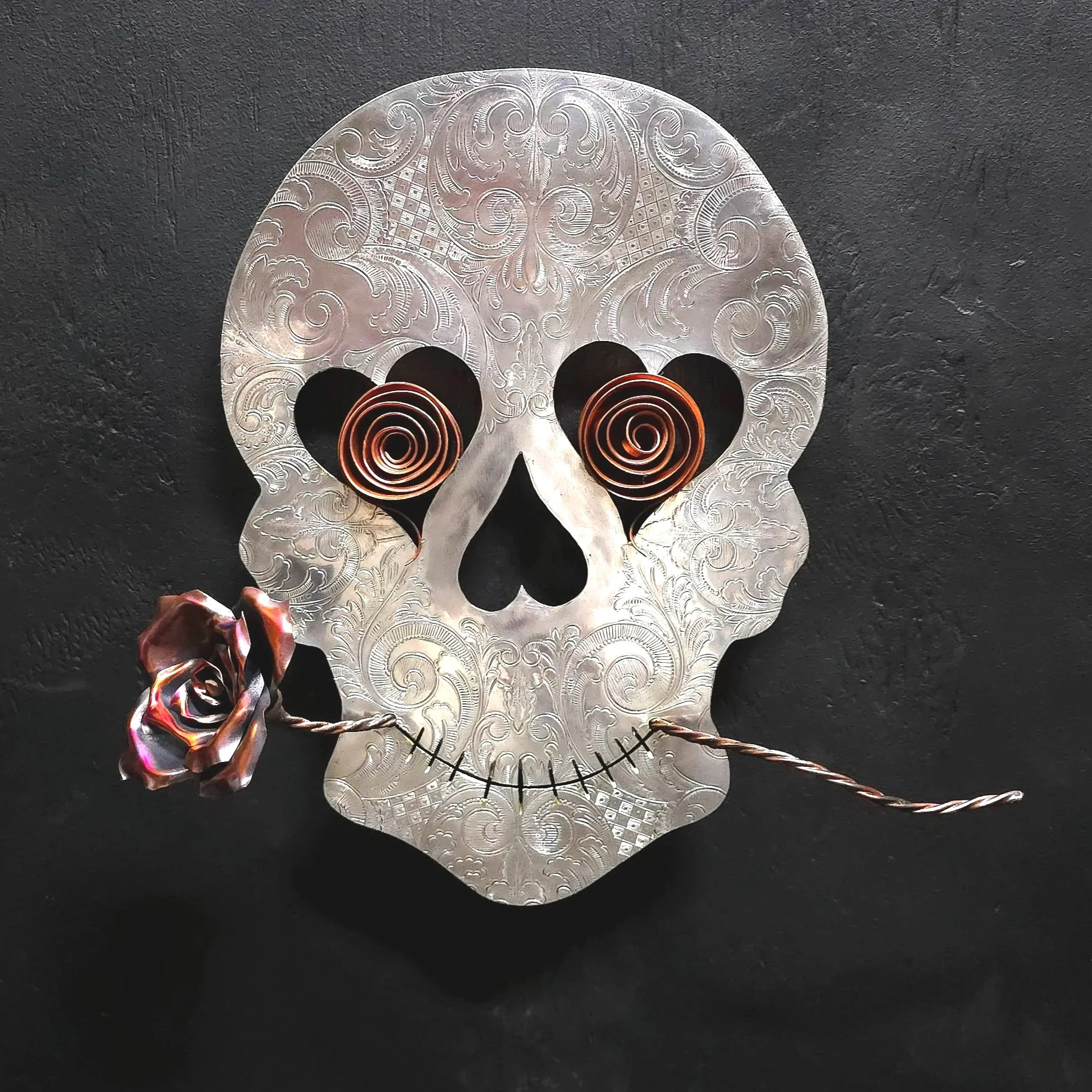 comedy-silver-sugar-skull-with-rose-front