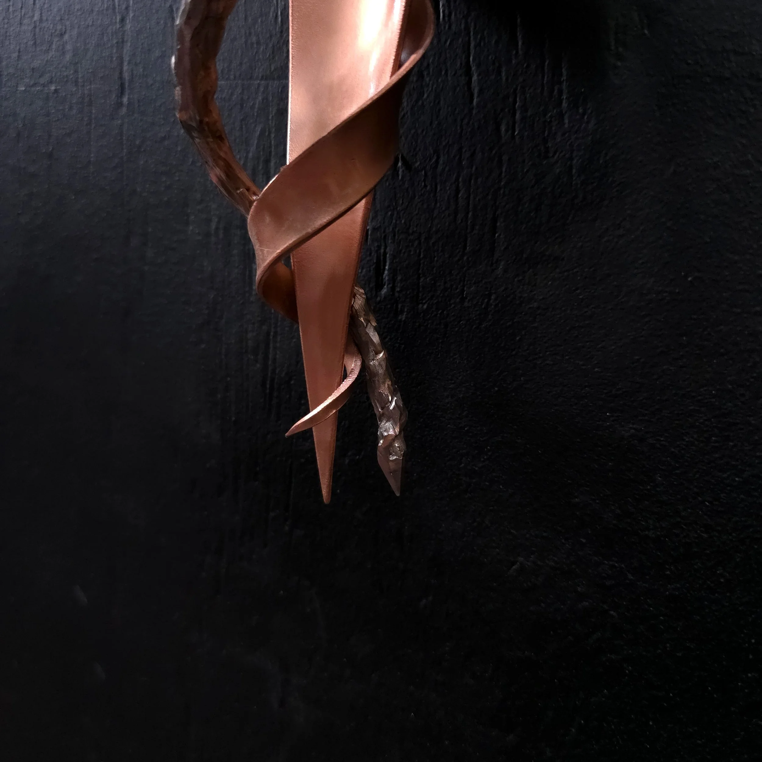 polished-copper-cross-with-vining-roses-bottom-tip