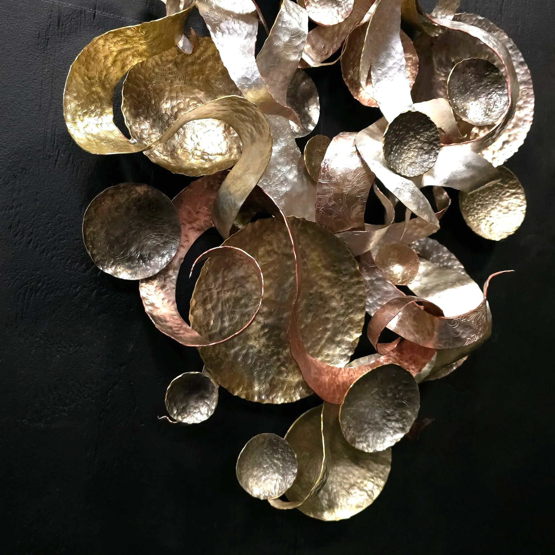 effervescence-silver-plated-metal-wall-art-bottom-bubble