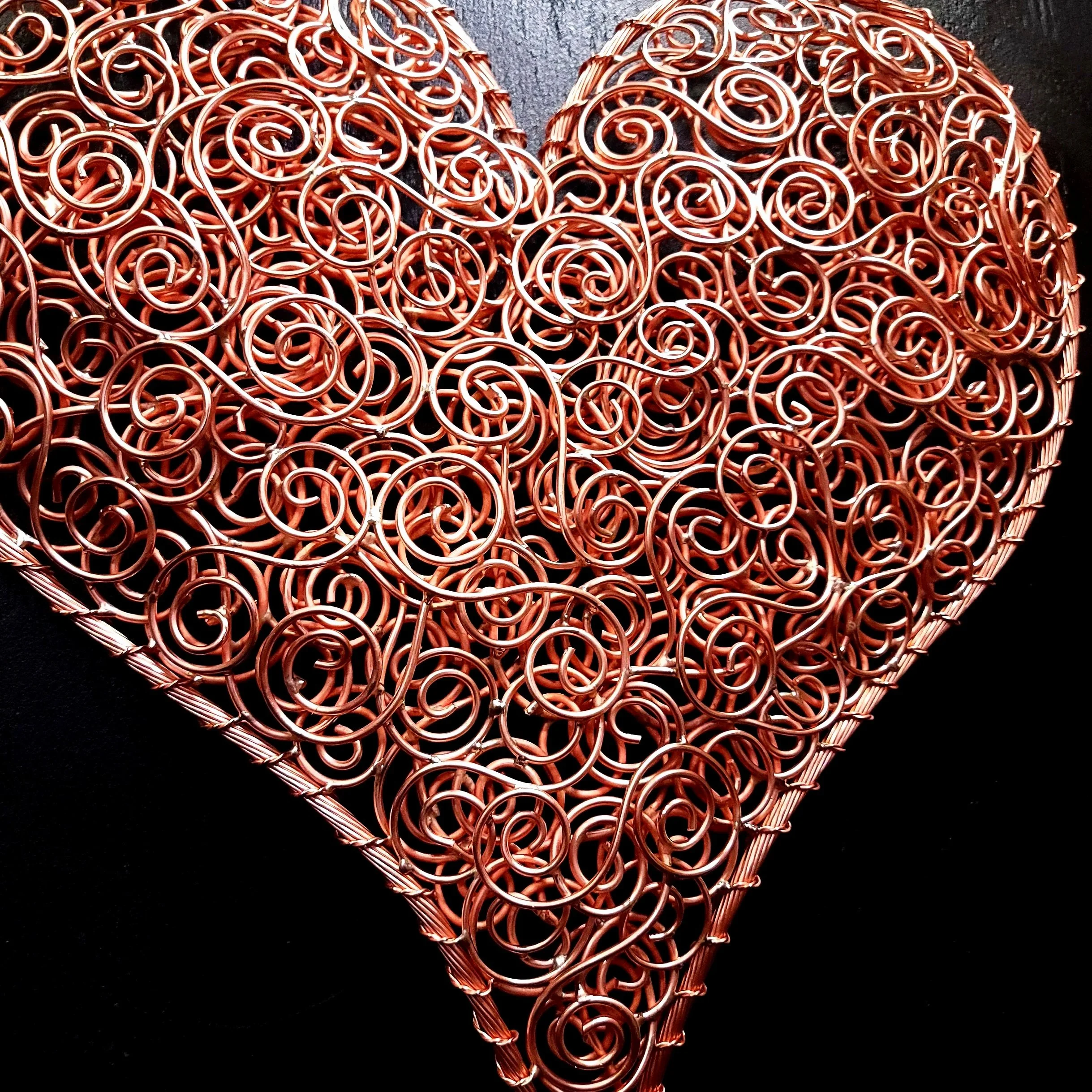 crazy-in-love-copper-wire-coil-heart-bright-close