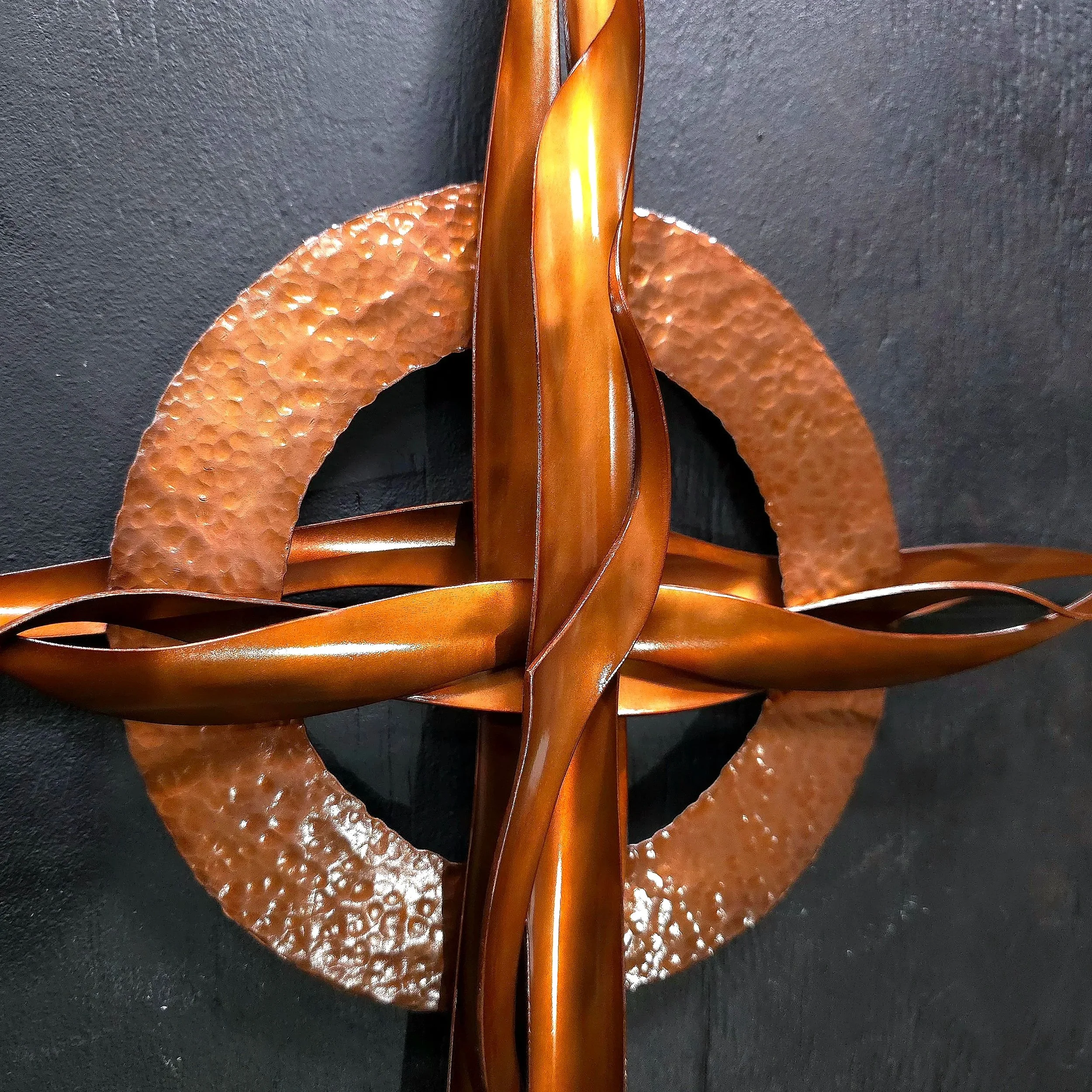 hand-hammered-celtic-halo-cross-center