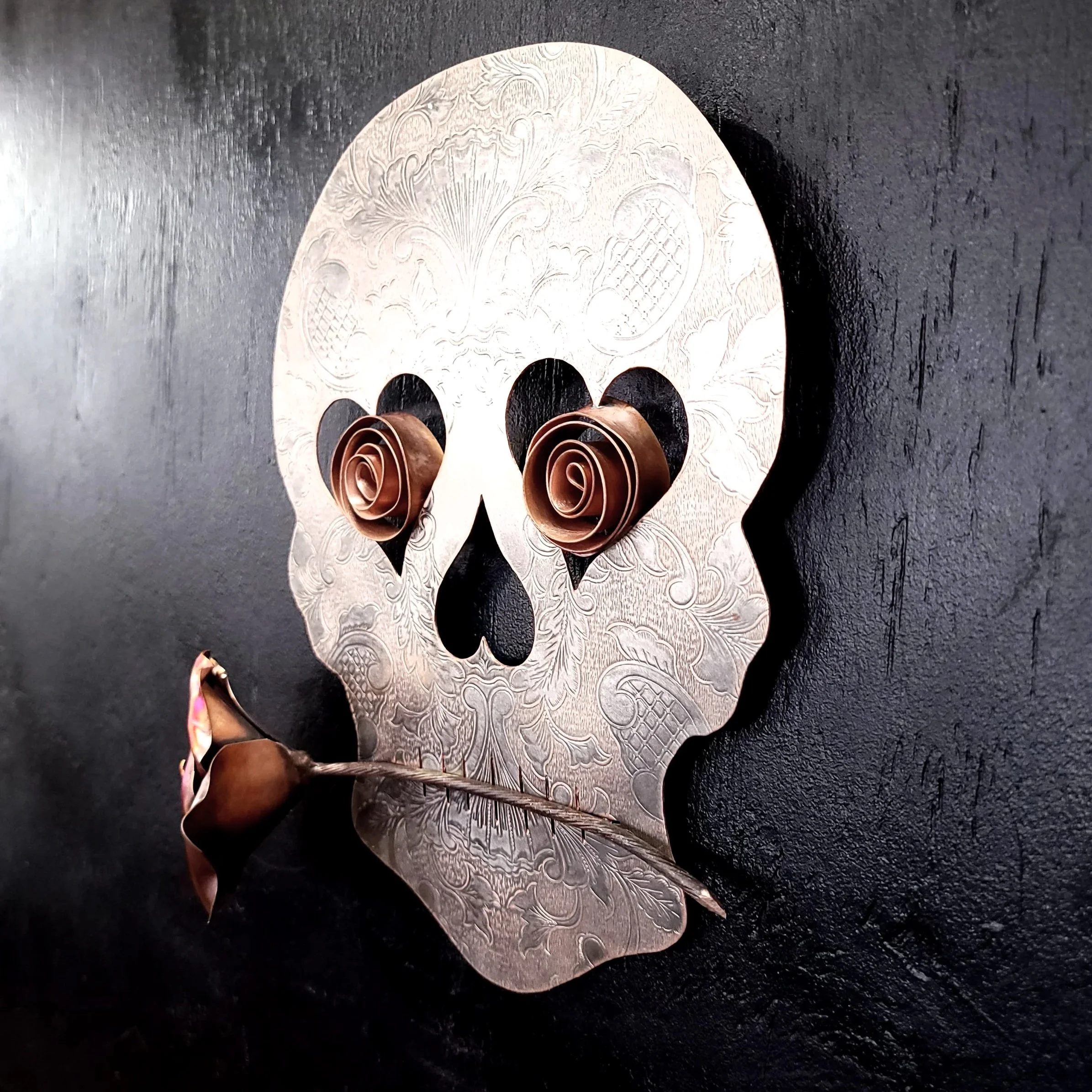silver-sugar-skull-with-copper-rose-right