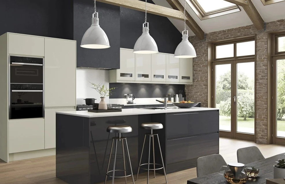 Slab Door - Strada Gloss
