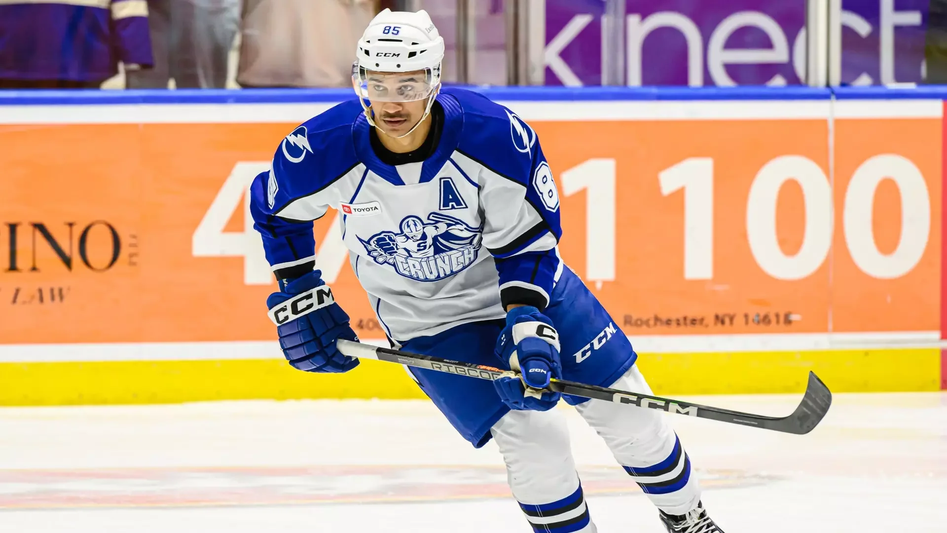 DANIEL WALCOTT SYRACUSE CRUNCH FORWARD
