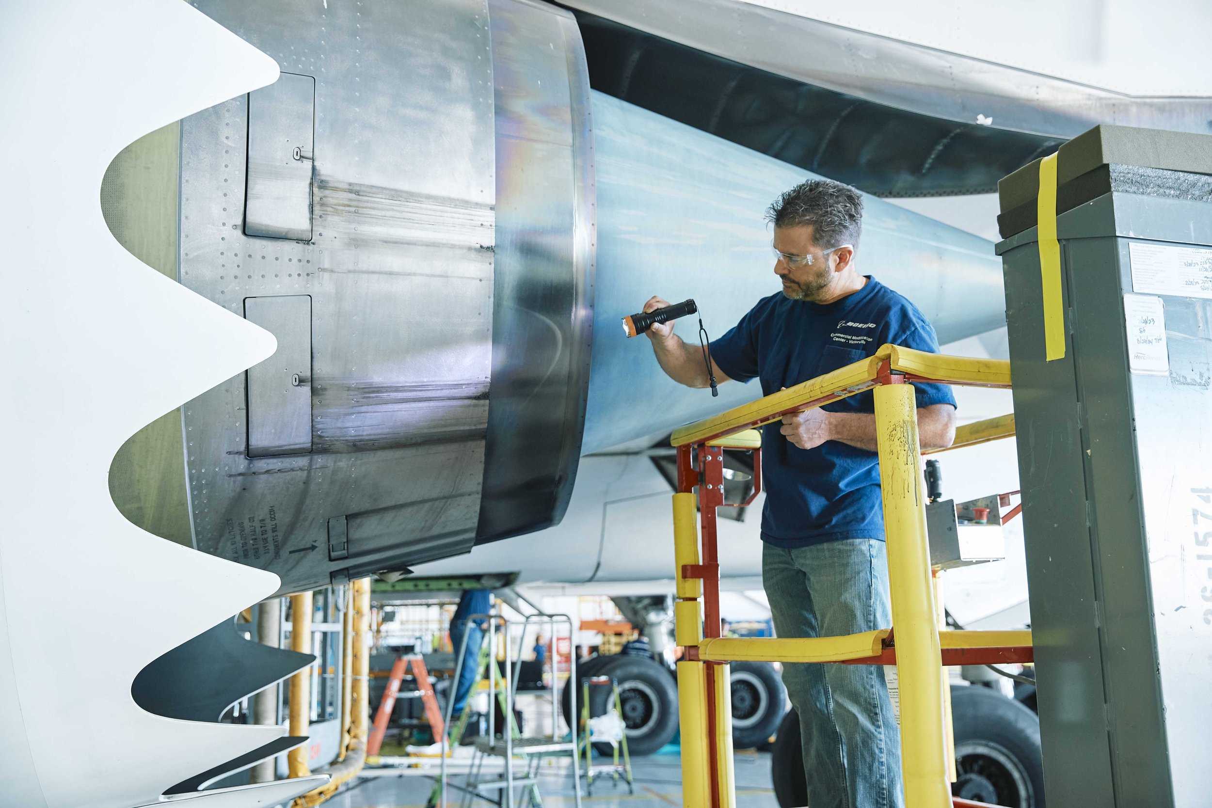 Boeing Commercial Parts