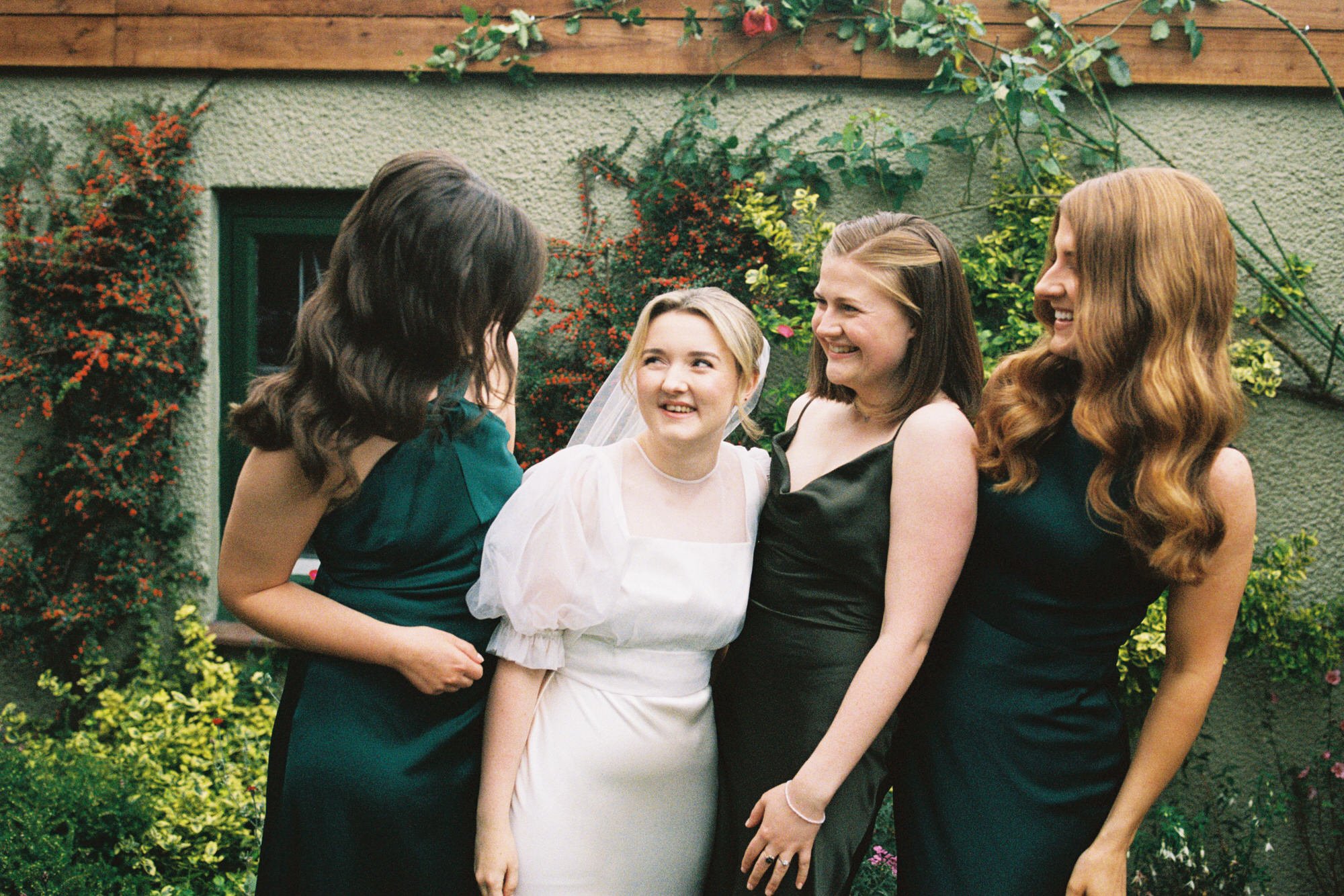 Wedding morning details before Erin and Matthew’s Glasgow City Chambers ceremony