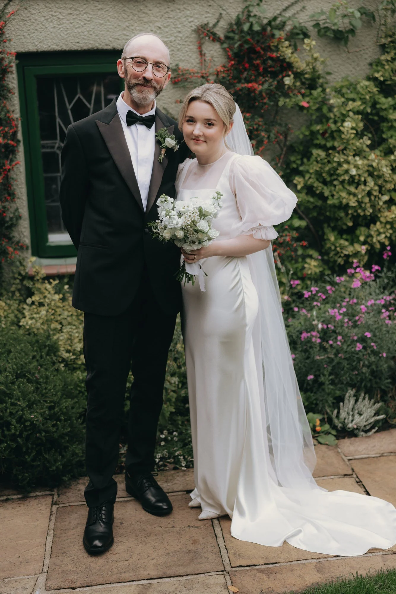 A candid moment from Erin and Matthew’s Glasgow City Chambers ceremony