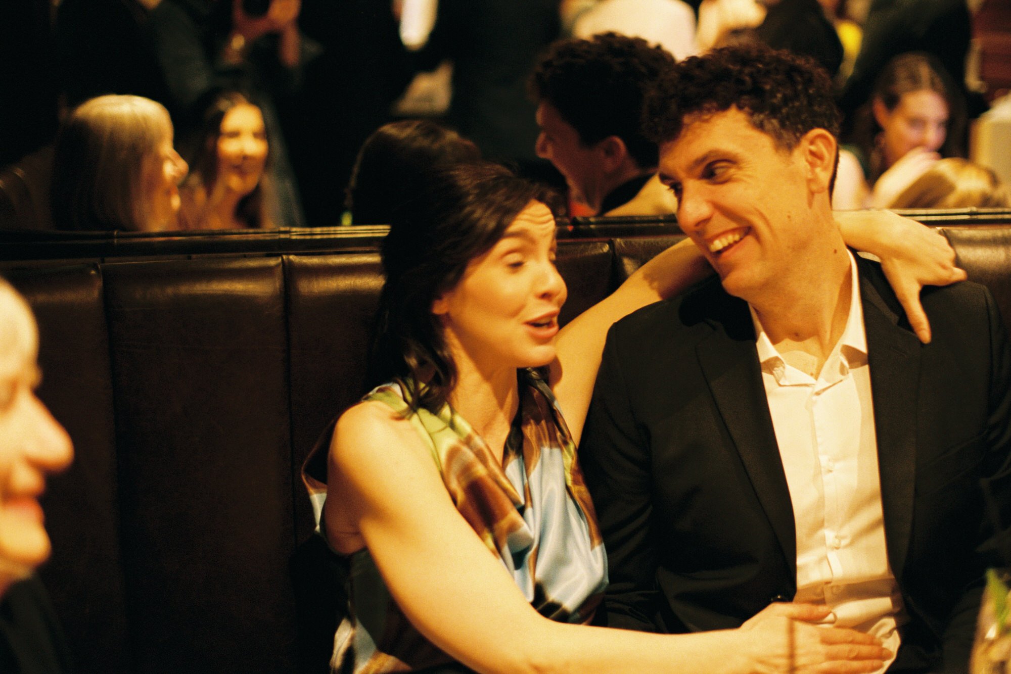 Relaxed newlywed photograph at the Ubiquitous Chip in Glasgow’s West End