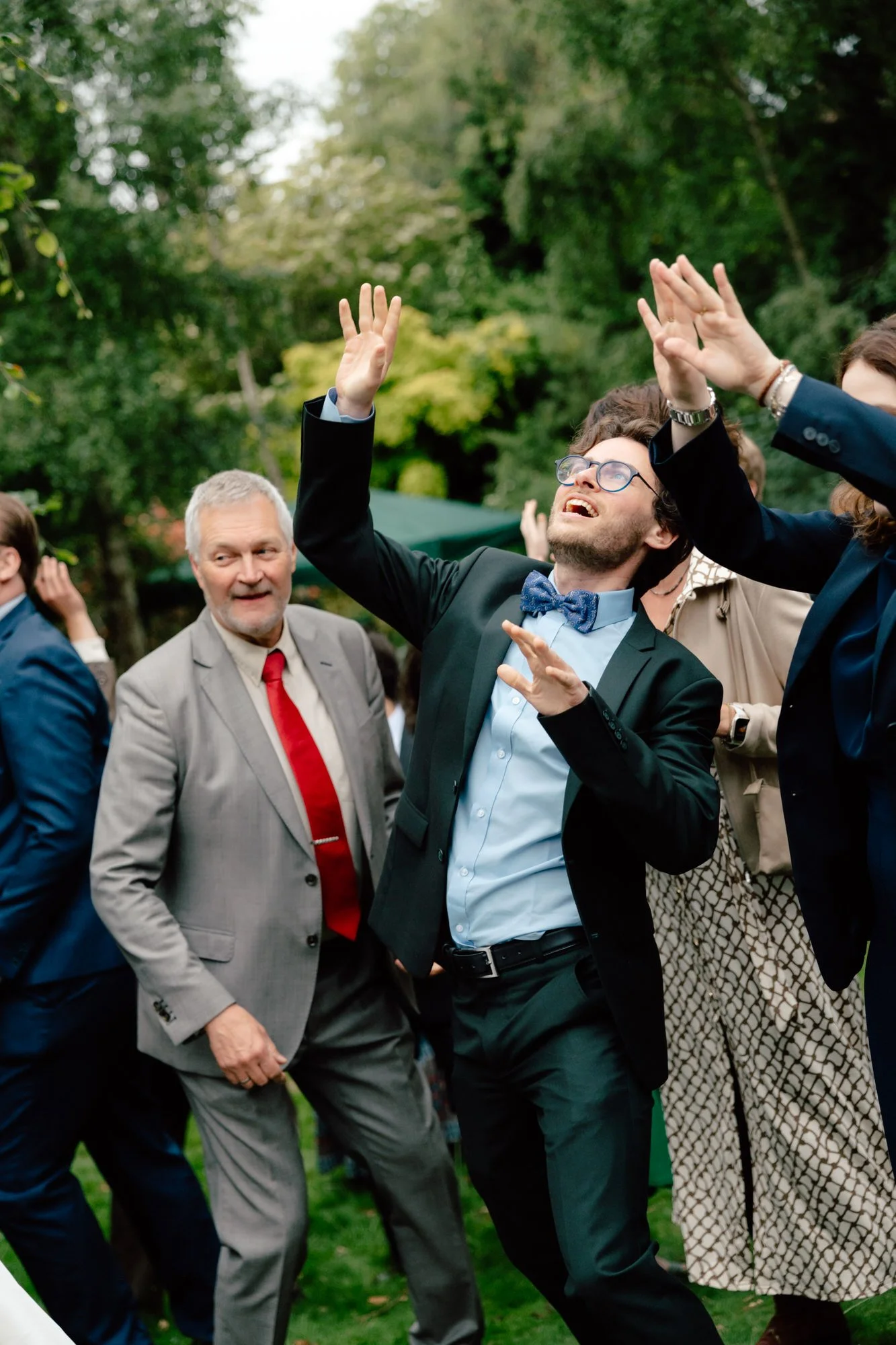 Joyful evening moment from Alessandro and Mara’s garden wedding