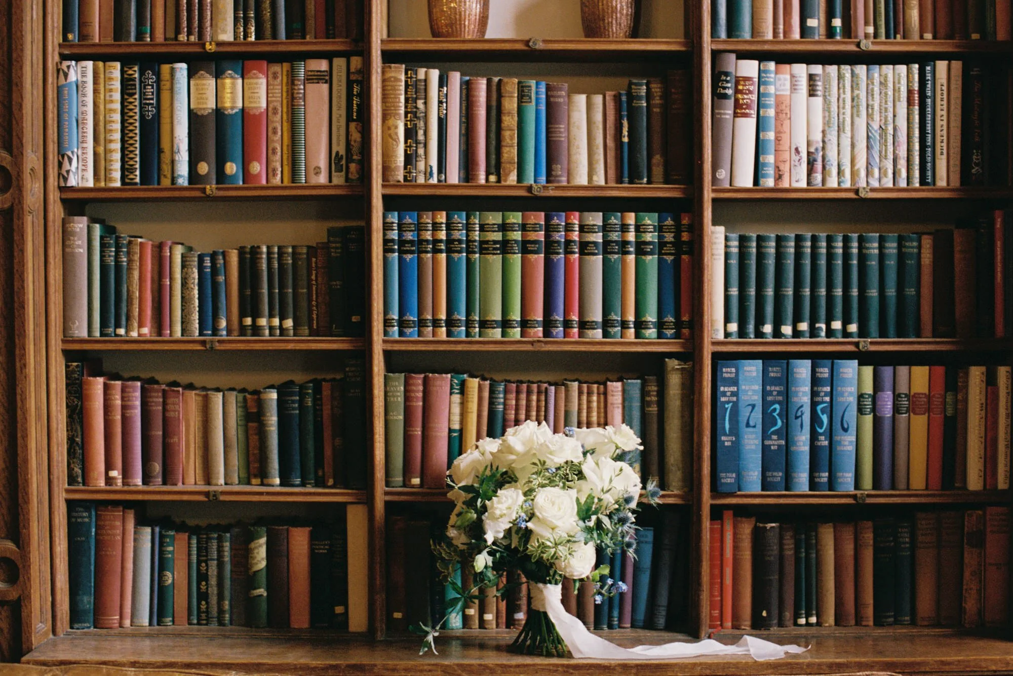 wedding-flowers-and-books-at-carberry-tower.jpg
