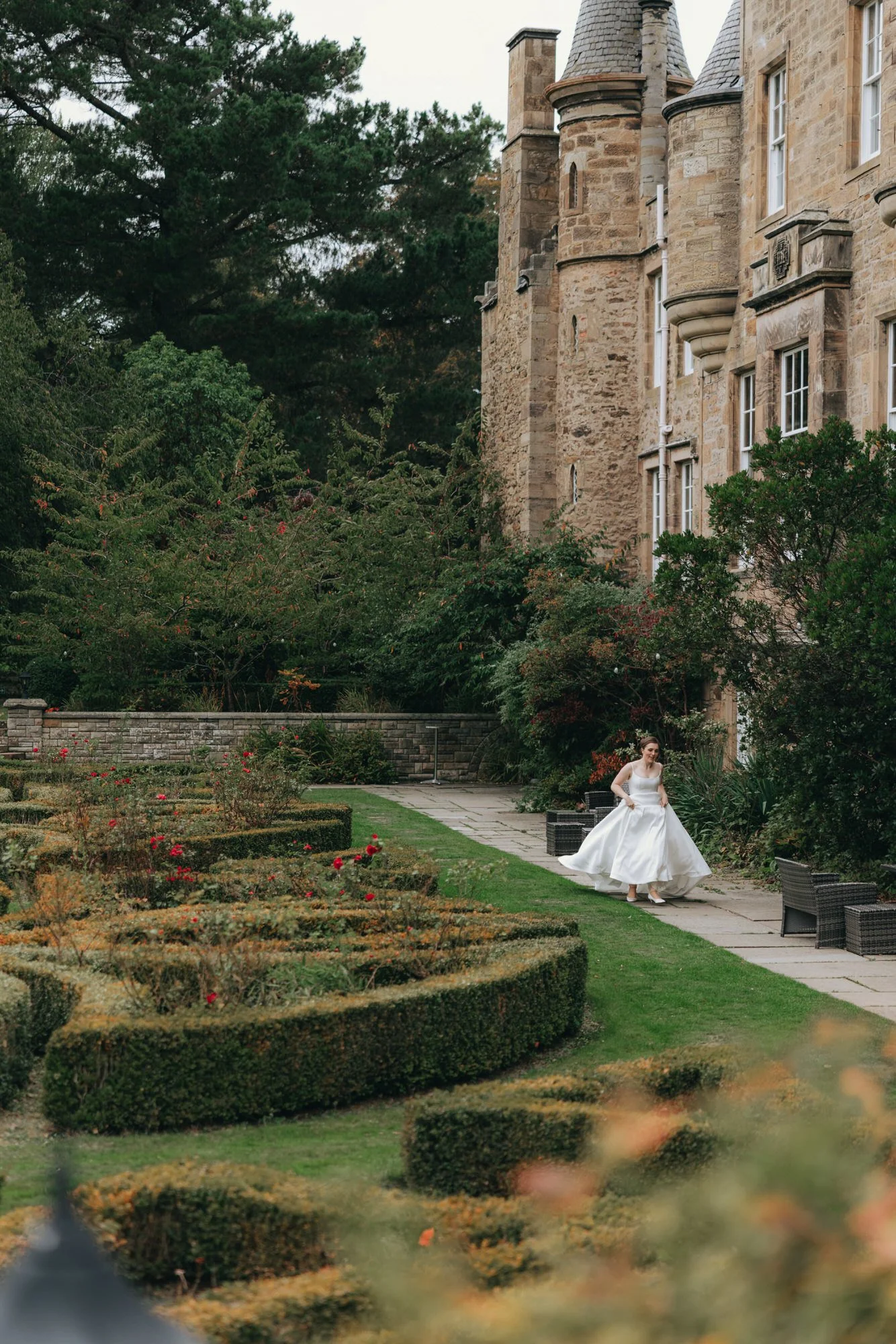 katy-and-will-relaxed-garden-wedding-portrait.jpg