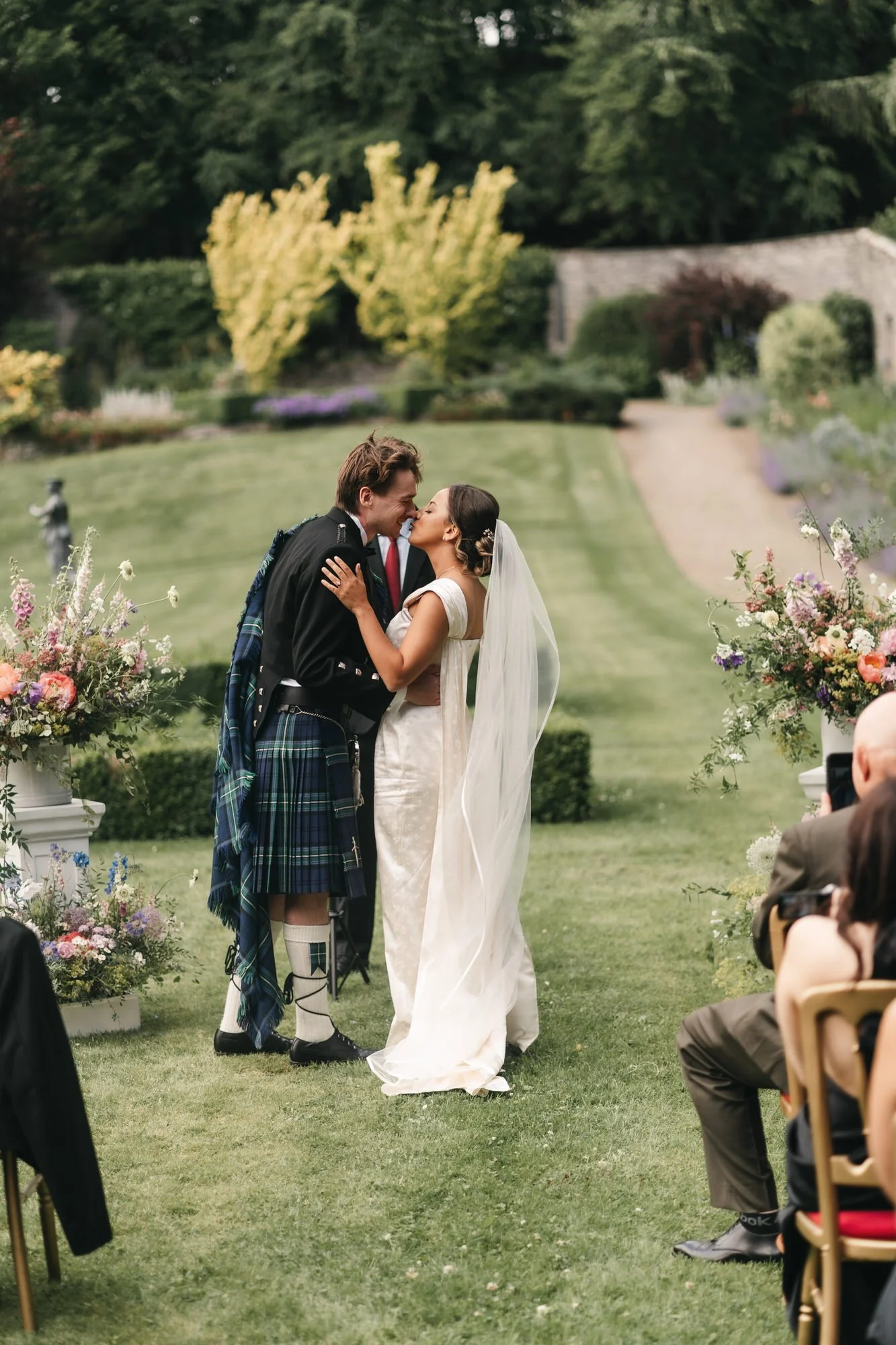 Scottish 35mm film wedding photogapher-37.jpg