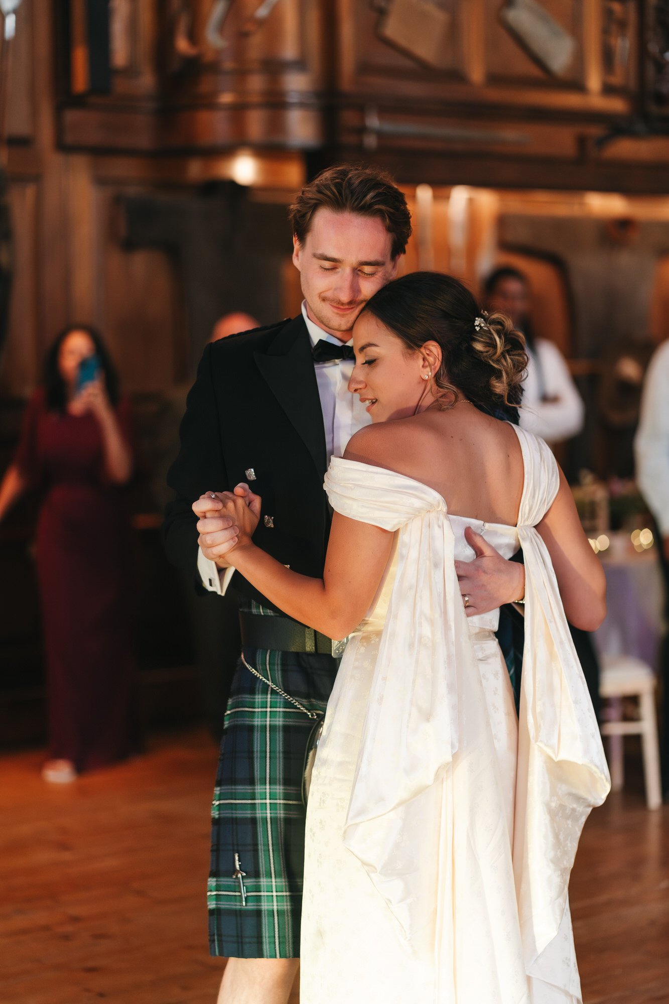 Scottish 35mm film wedding photogapher-83.jpg