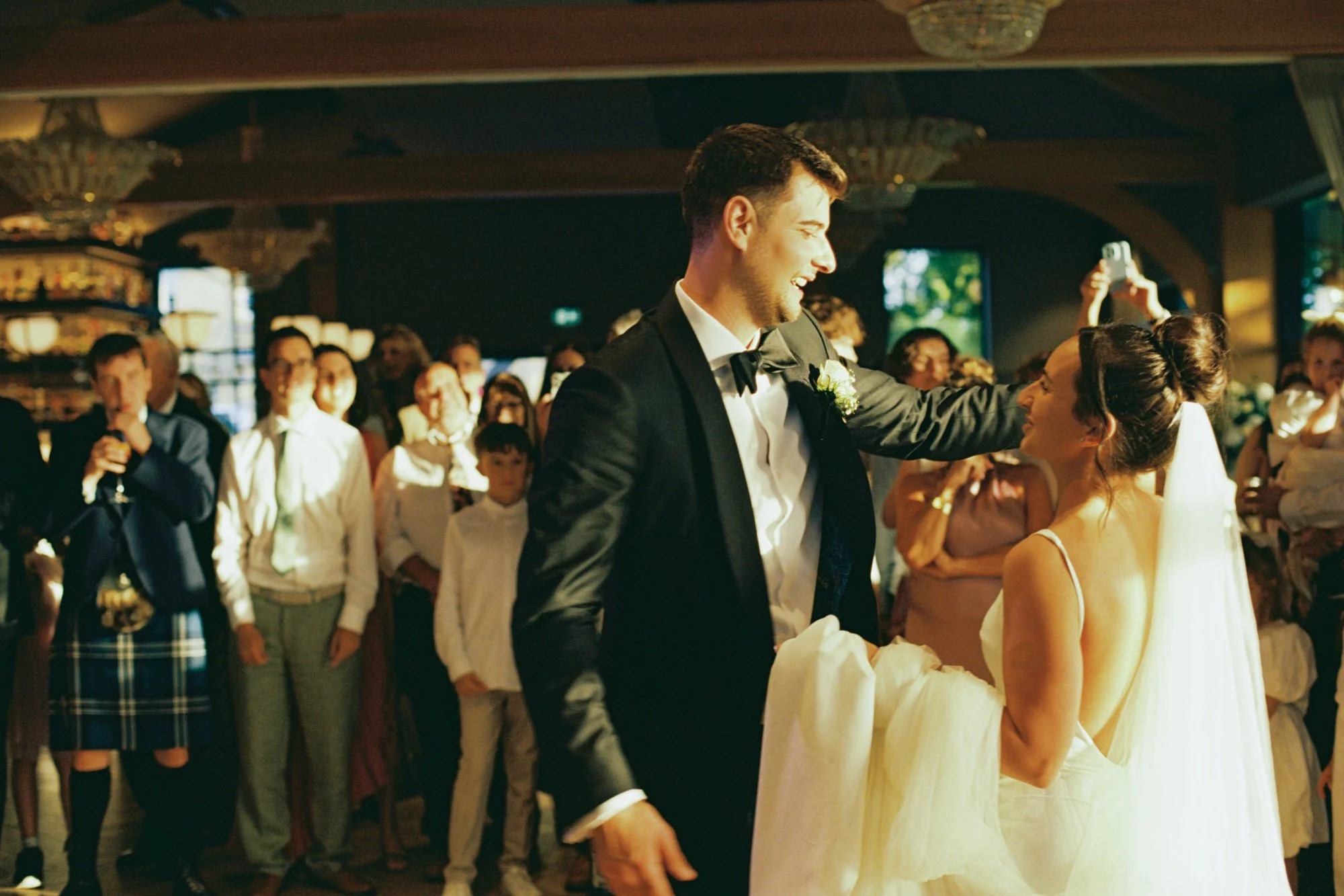 Caterina and Jonathan together on the dance floor