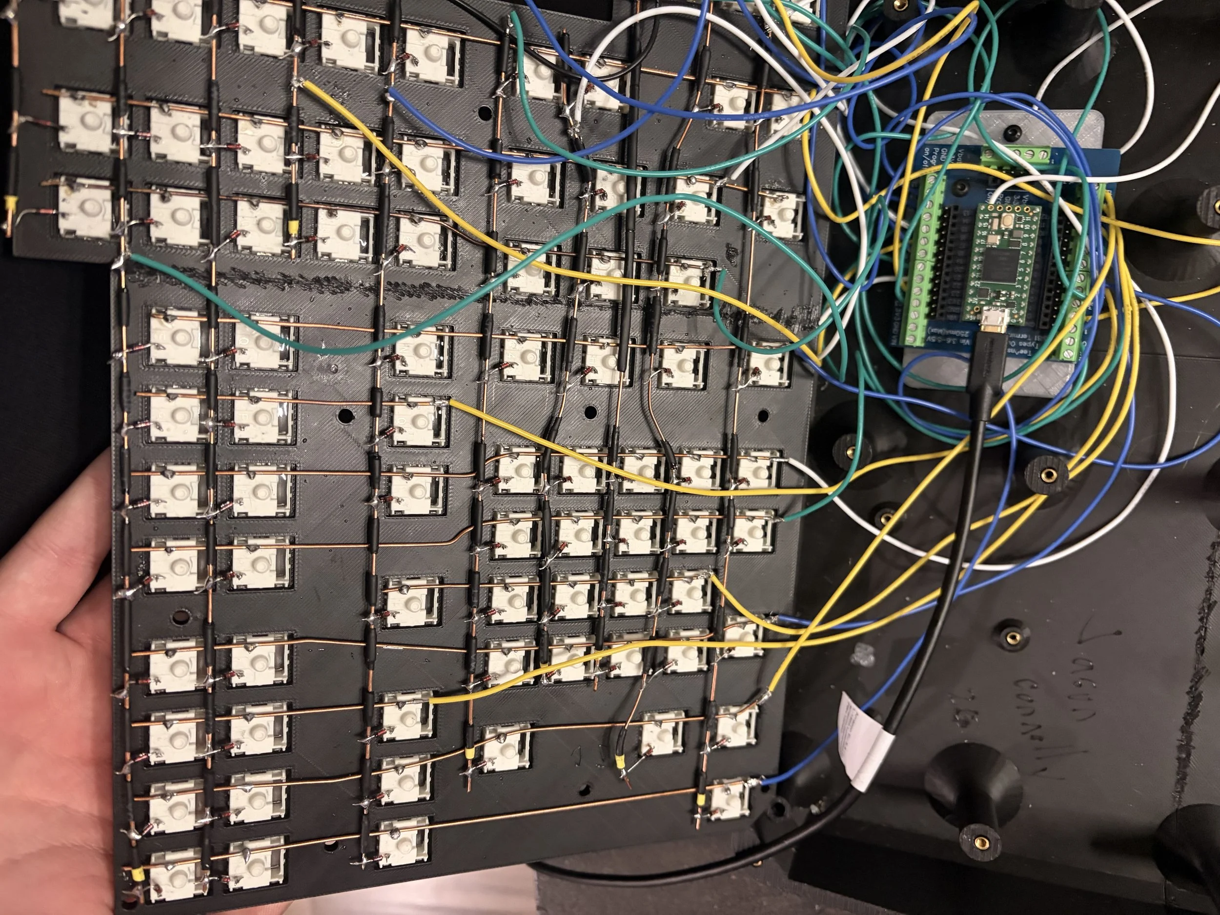 custom ma3 command wing matrix keyboard wired