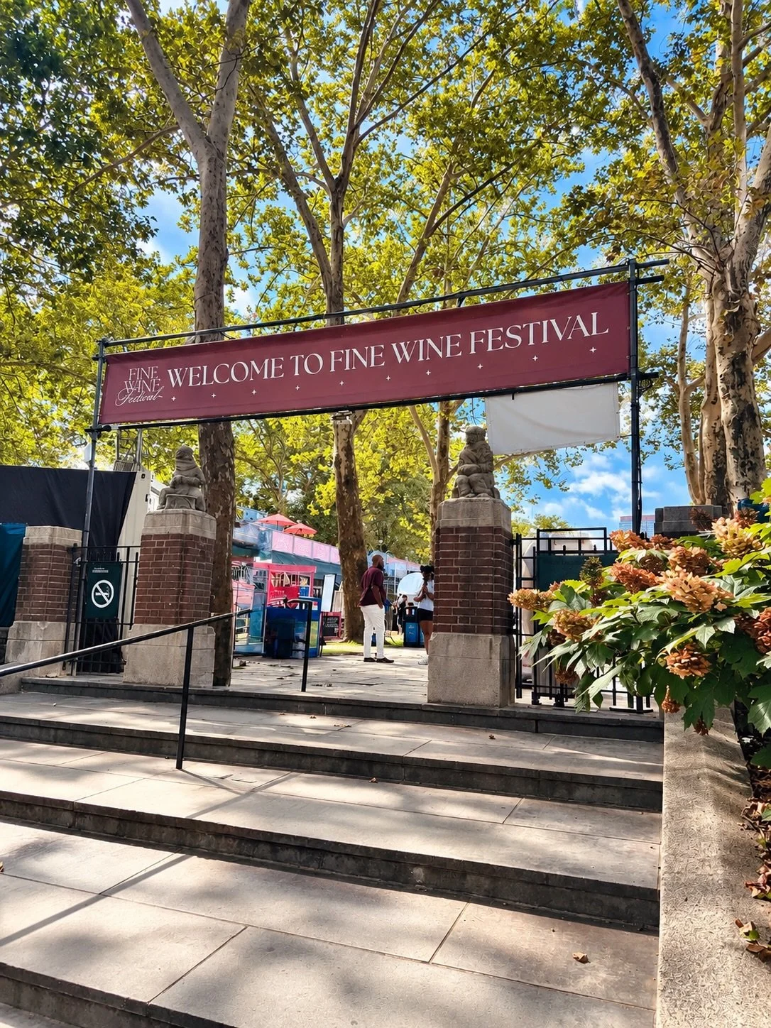 What a great experience being part of the Fine Wine Series Festival! 🍷✨

I had the opportunity to support the event staff through The @pressplayagency / @staffstarsinc , assisting with general admission check-in and guest arrival.

Being one of the 