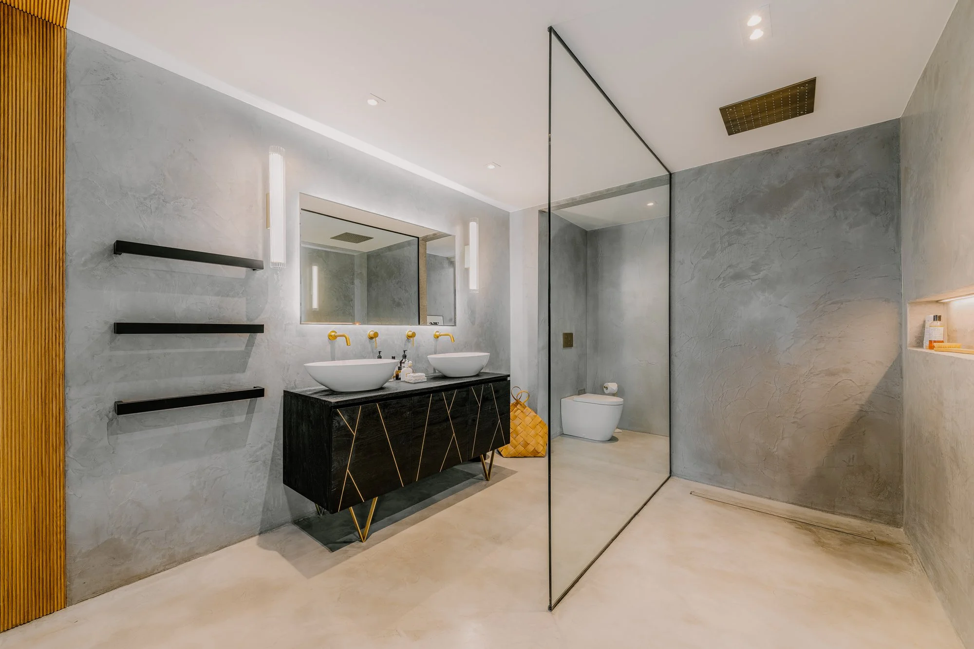 Ryan Watts Photography - Property - Bathroom-.jpg