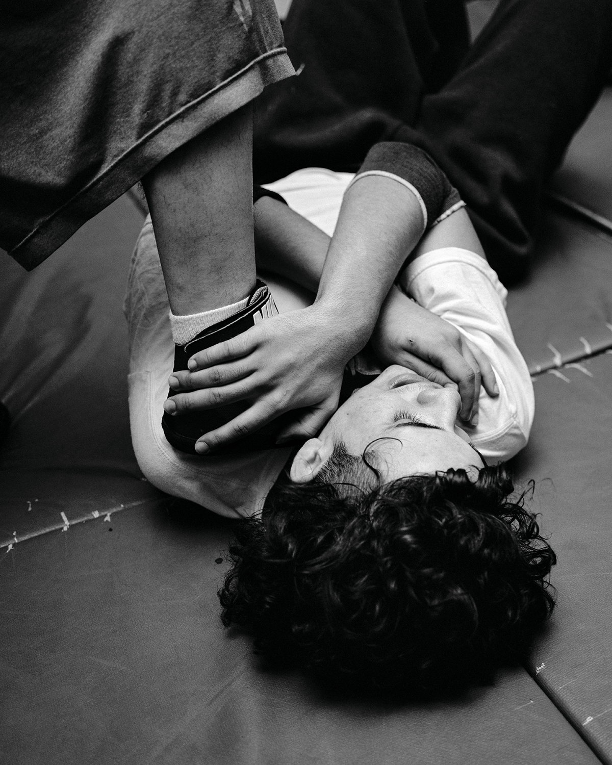 Elle Pérez: Devotions | Aperture PhotoBook Club