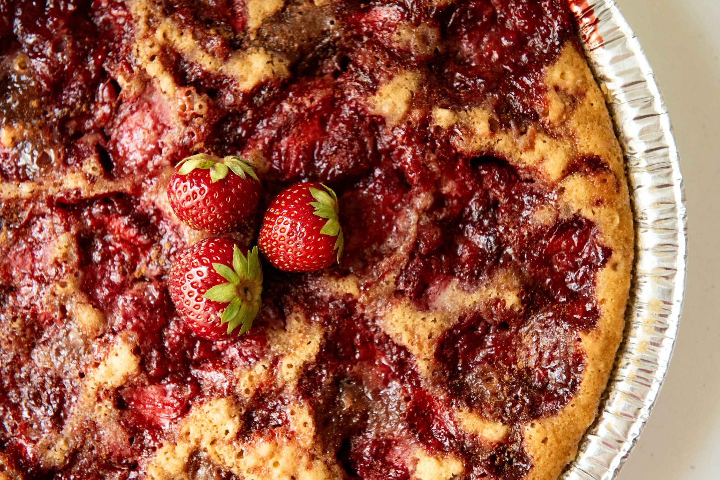 4th of July = delicious pies!!! ❤️💙Thank you to everyone who placed an order for their party this weekend. I love being able to provide treats everyone can eat at the party! The Strawberry Drop Pie and Blueberry Crumble Pie are both gluten free (of 