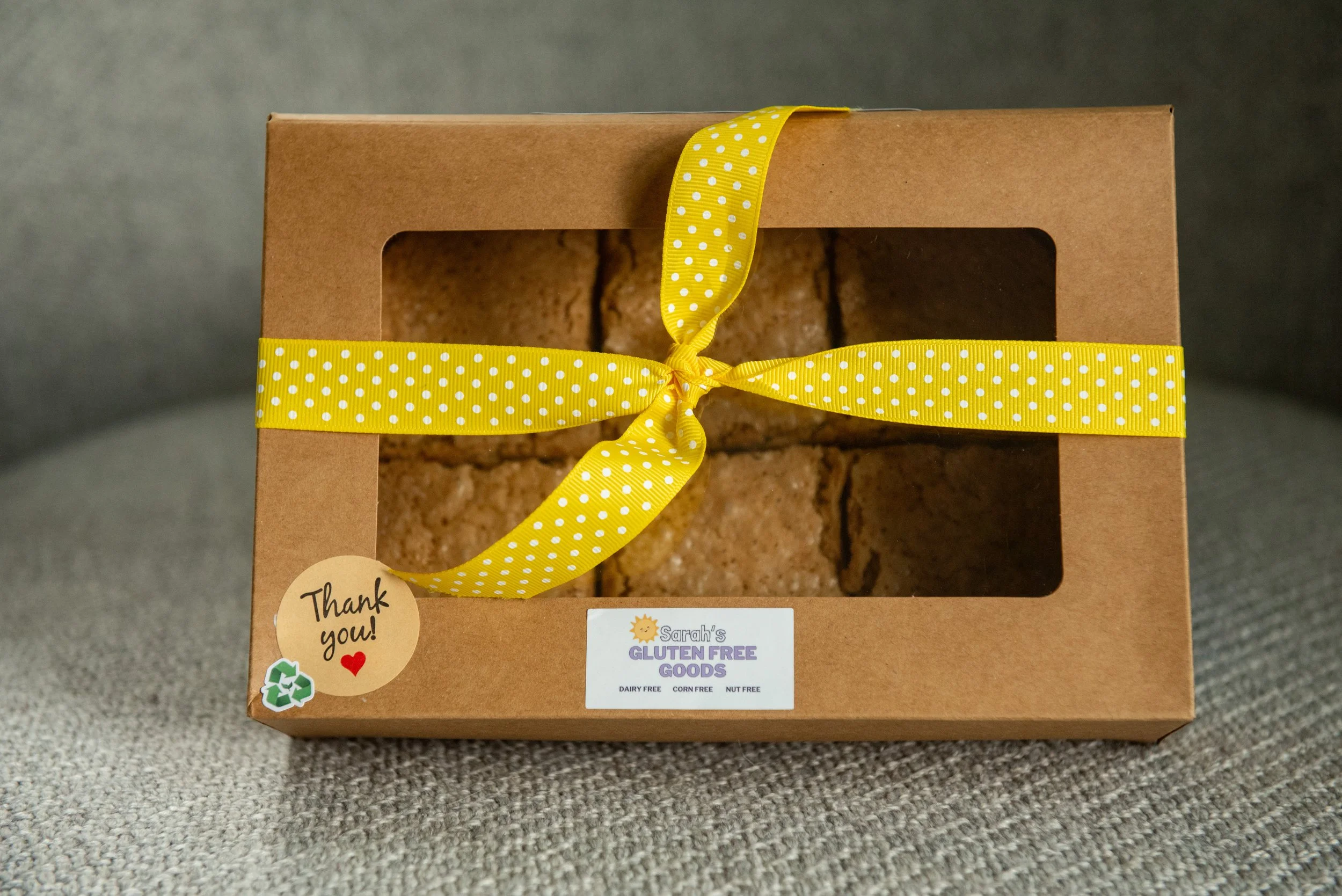 gluten free blondie brownie, dairy free blondie brownie, delicious blondie, massachusetts gluten free bakery, gift pack of blondies, gluten free gifting