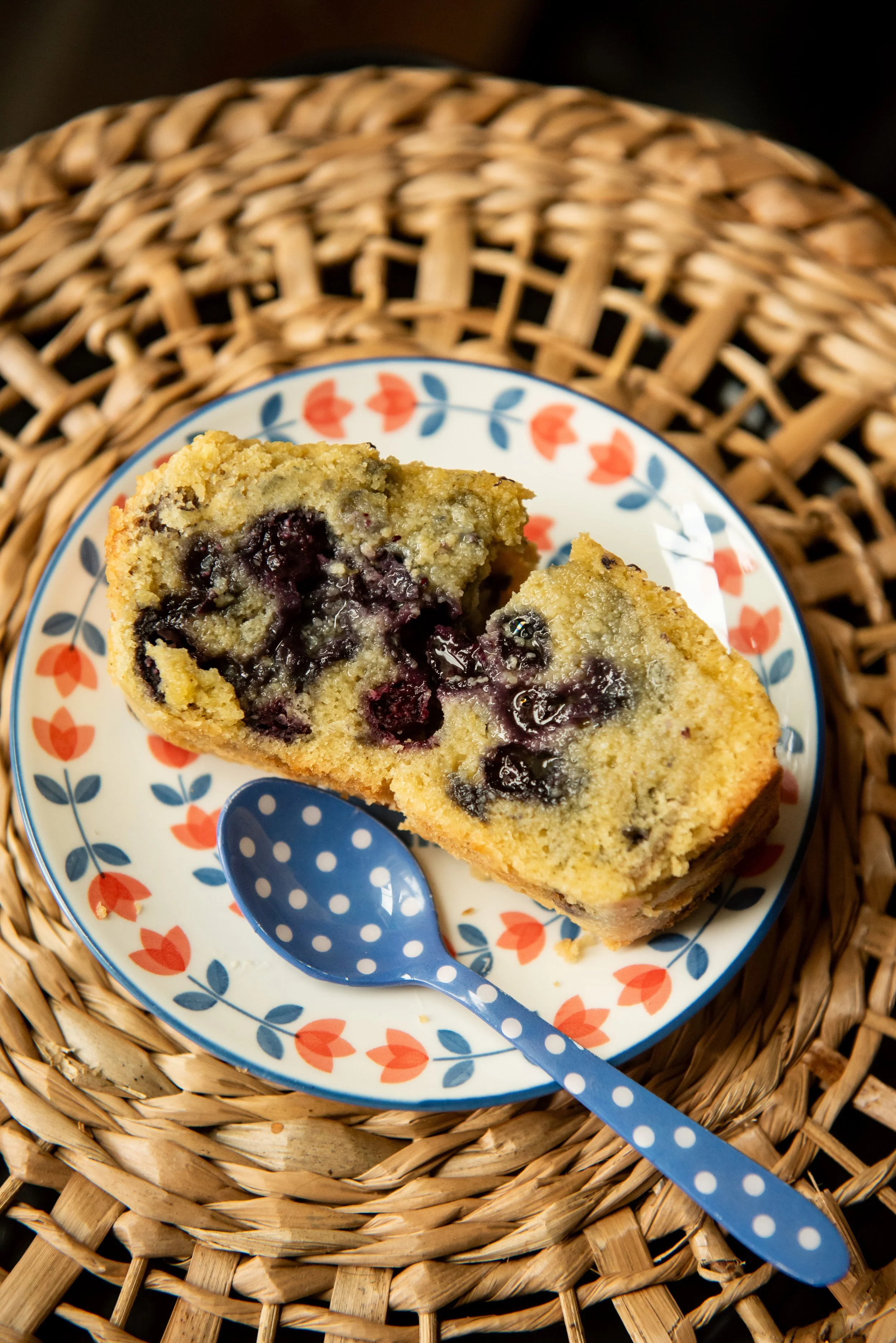 gluten free lemon blueberry bread, delicious lemon blueberry bread, massachusetts gluten free bakery, dairy free gluten free lemon blueberry bread, vegan lemon blueberry bread