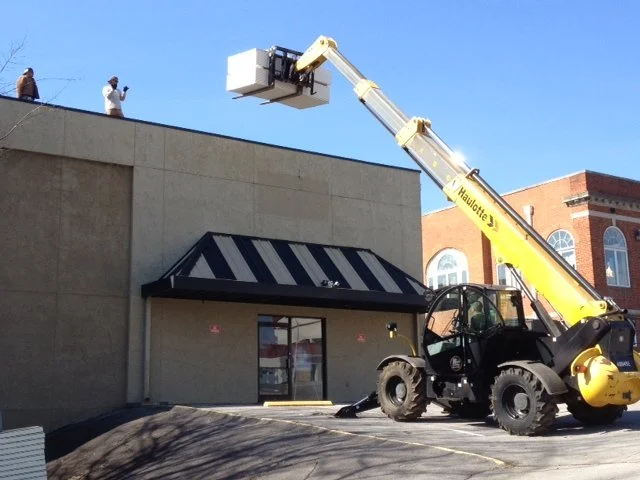 Construction at College St location