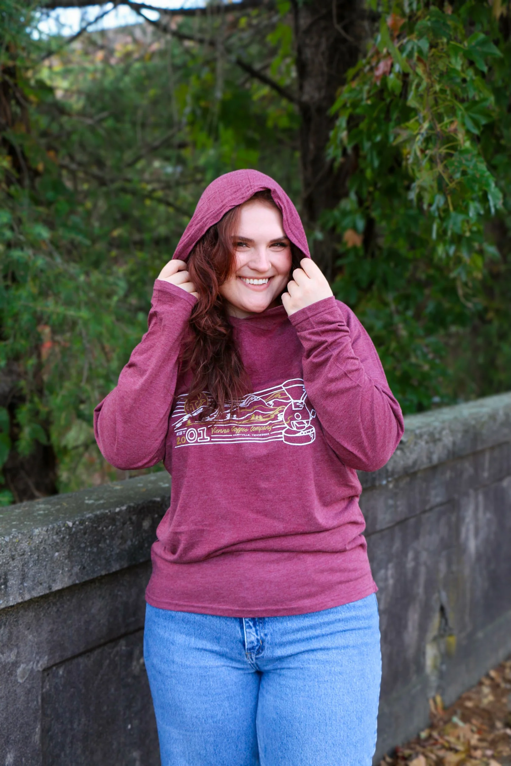 Mountain Roaster Hooded Longsleeve 