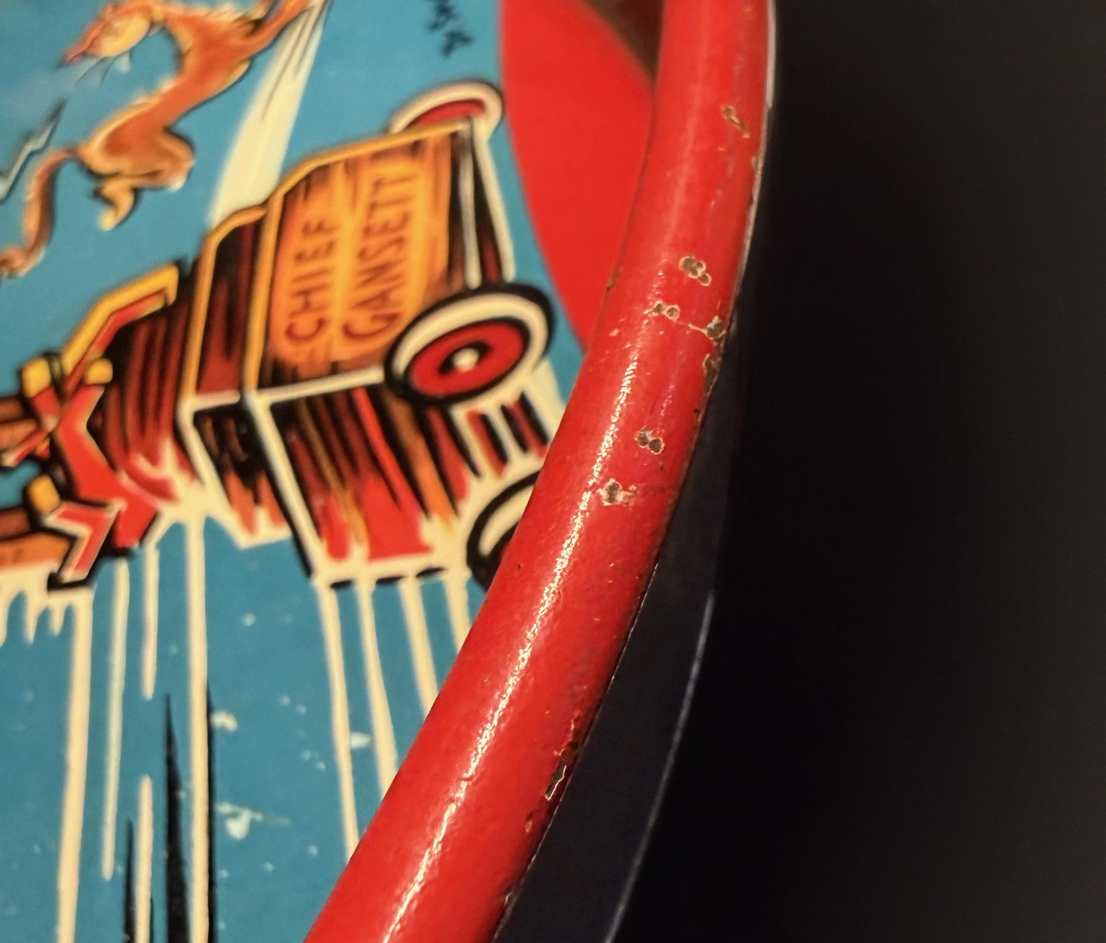 SUESS TRAY RIM DETAIL 2.jpg