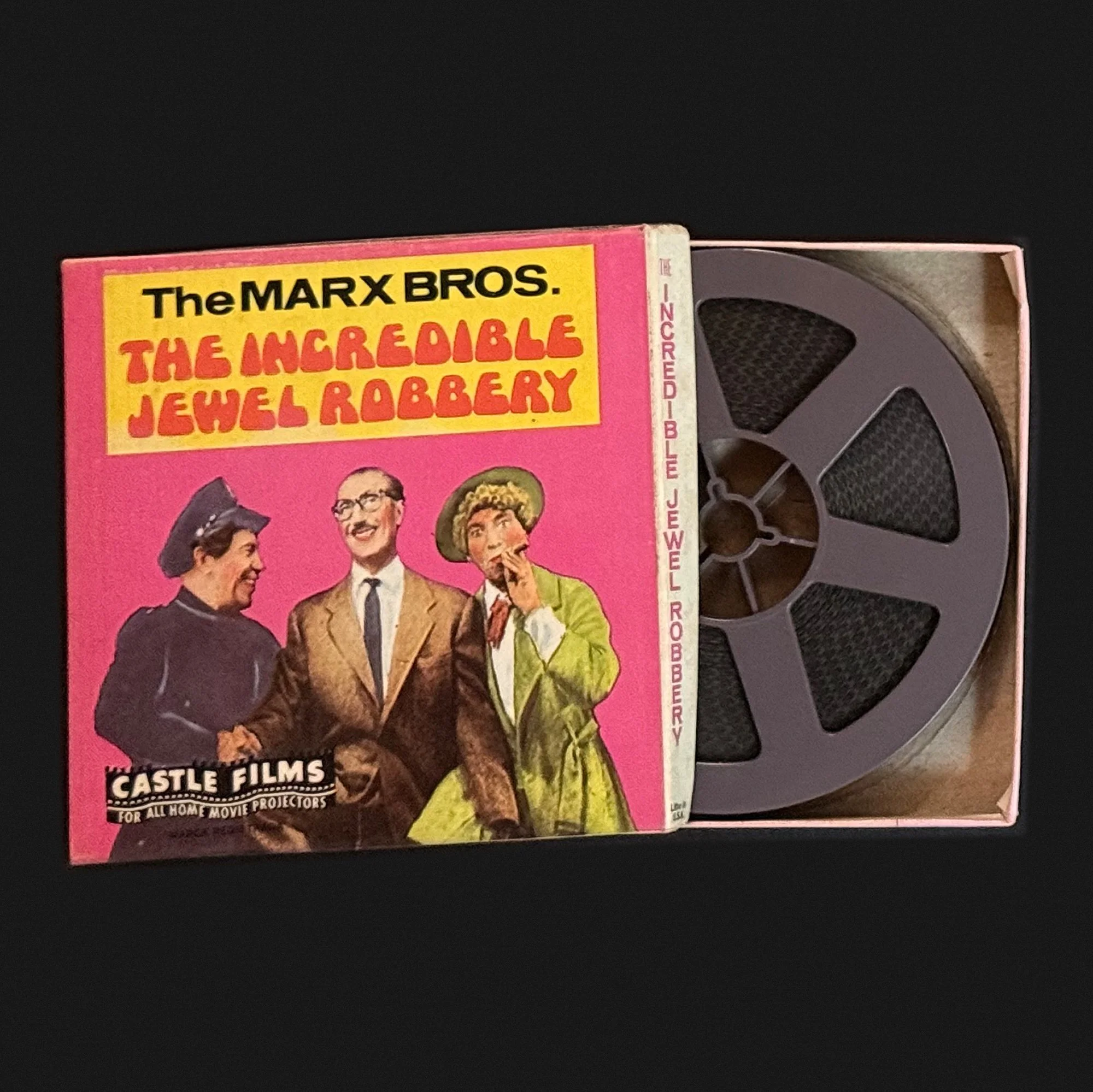 05-Incredible-Jewel-Robbery-Box-and-Reel-IMG_6103.jpg