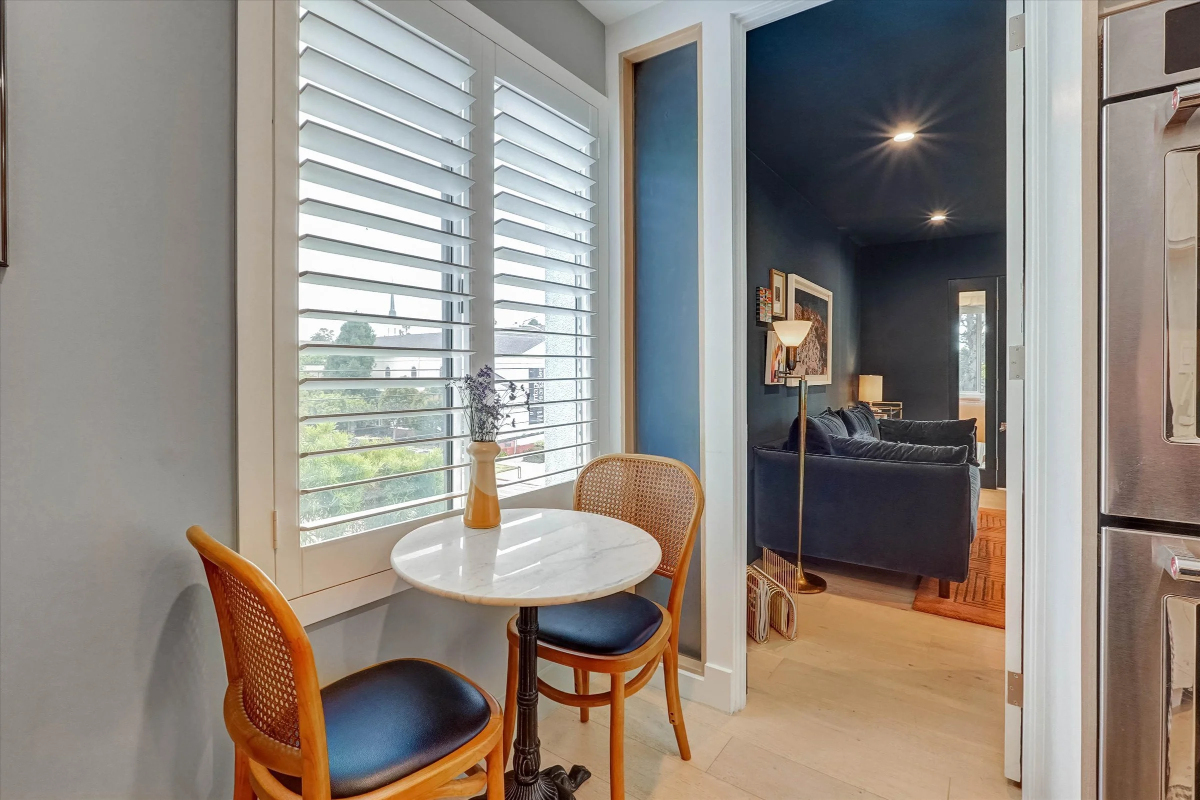 11-930 California Avenue Unit 301-11.jpg