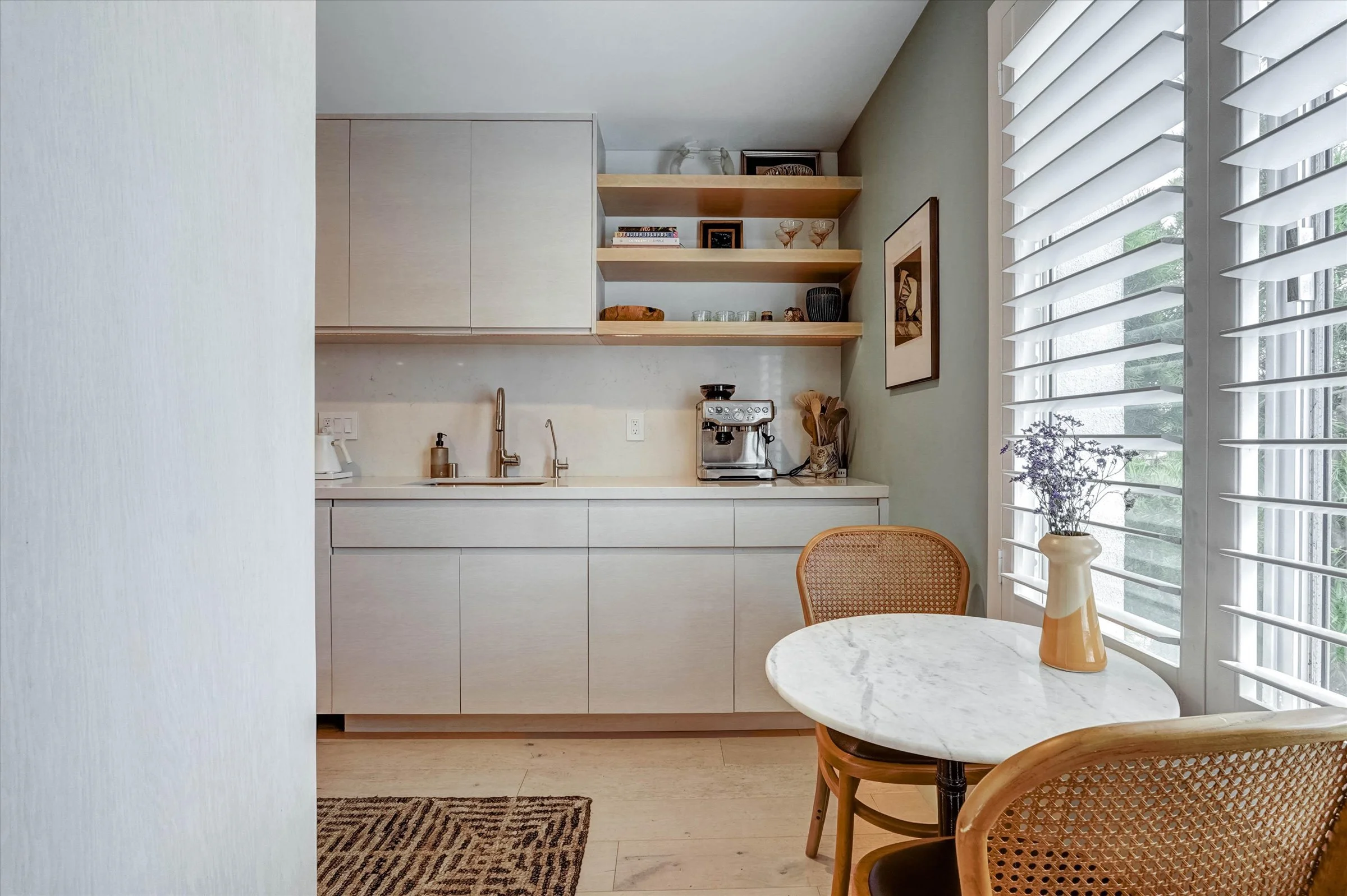 12-930 California Avenue Unit 301-12.jpg