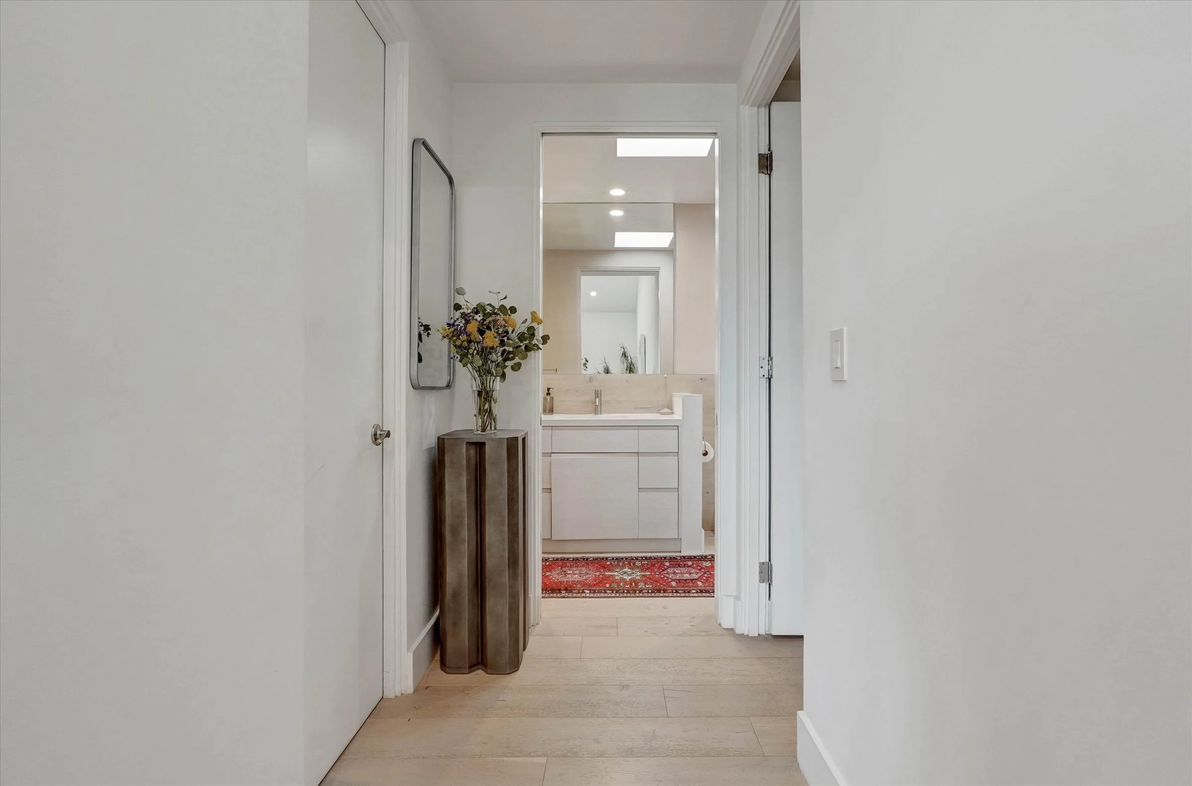 35-930 California Avenue Unit 301-35.jpg
