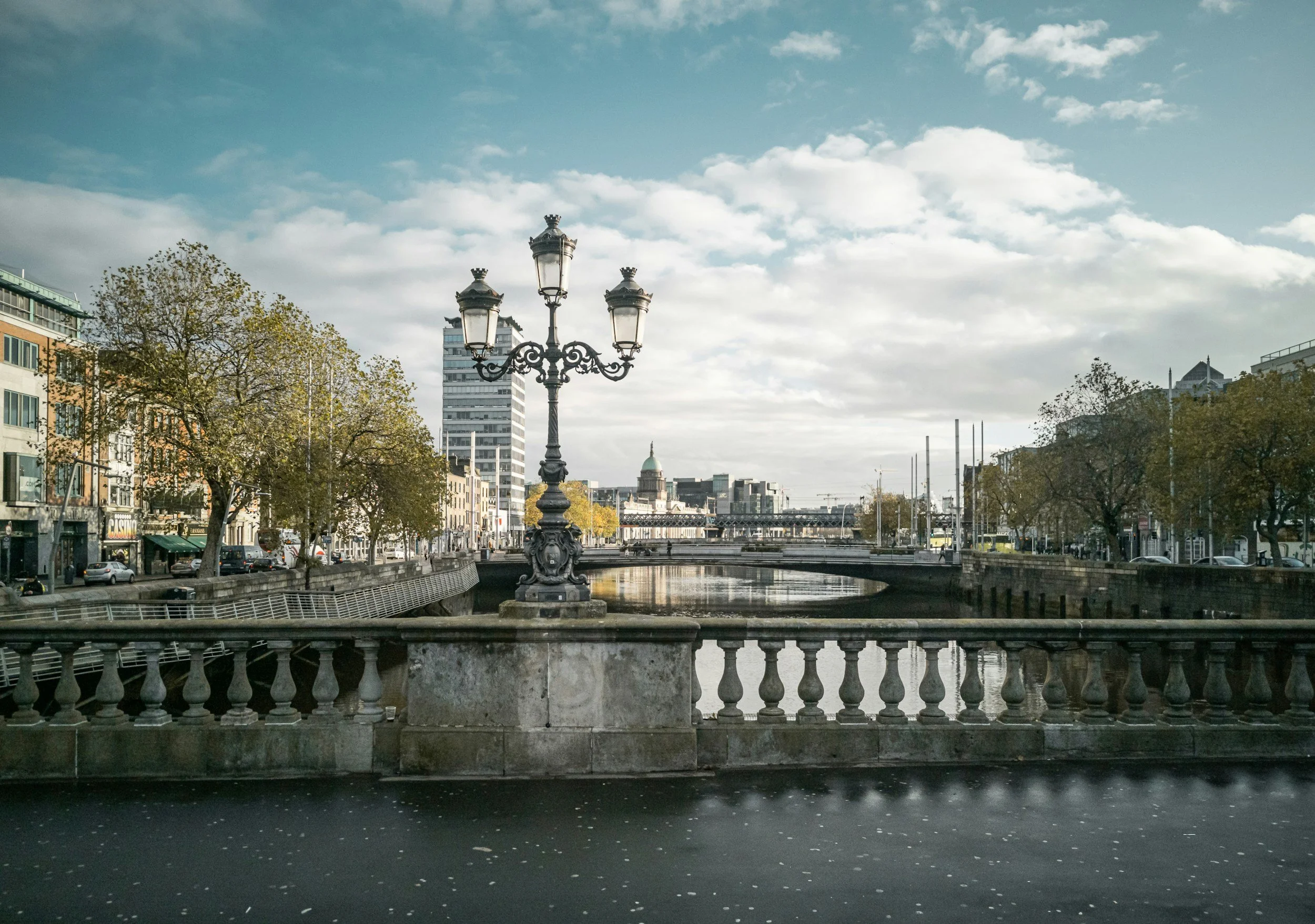 Property Conveyancing Explained: From Sale Agreed to Closing