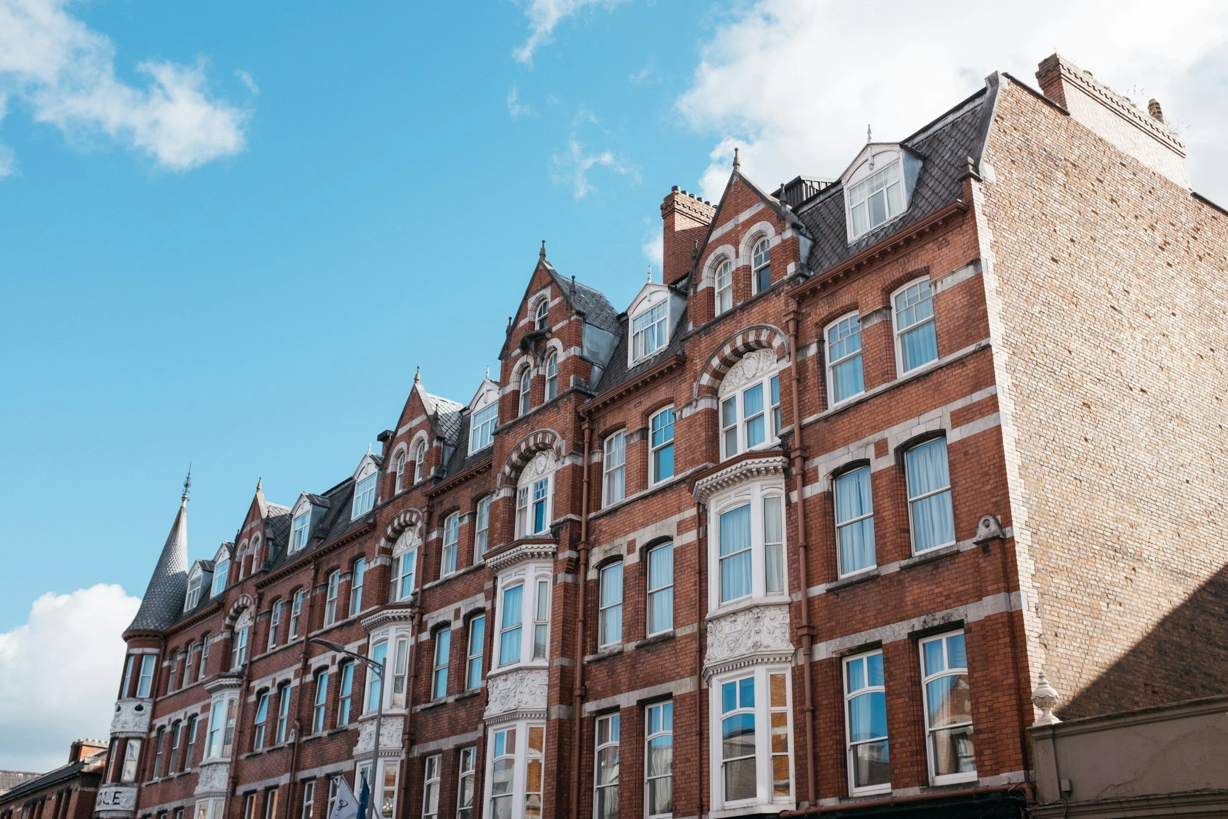 Buying an Apartment in Ireland: 6 Things U.S. Buyers Need to Know