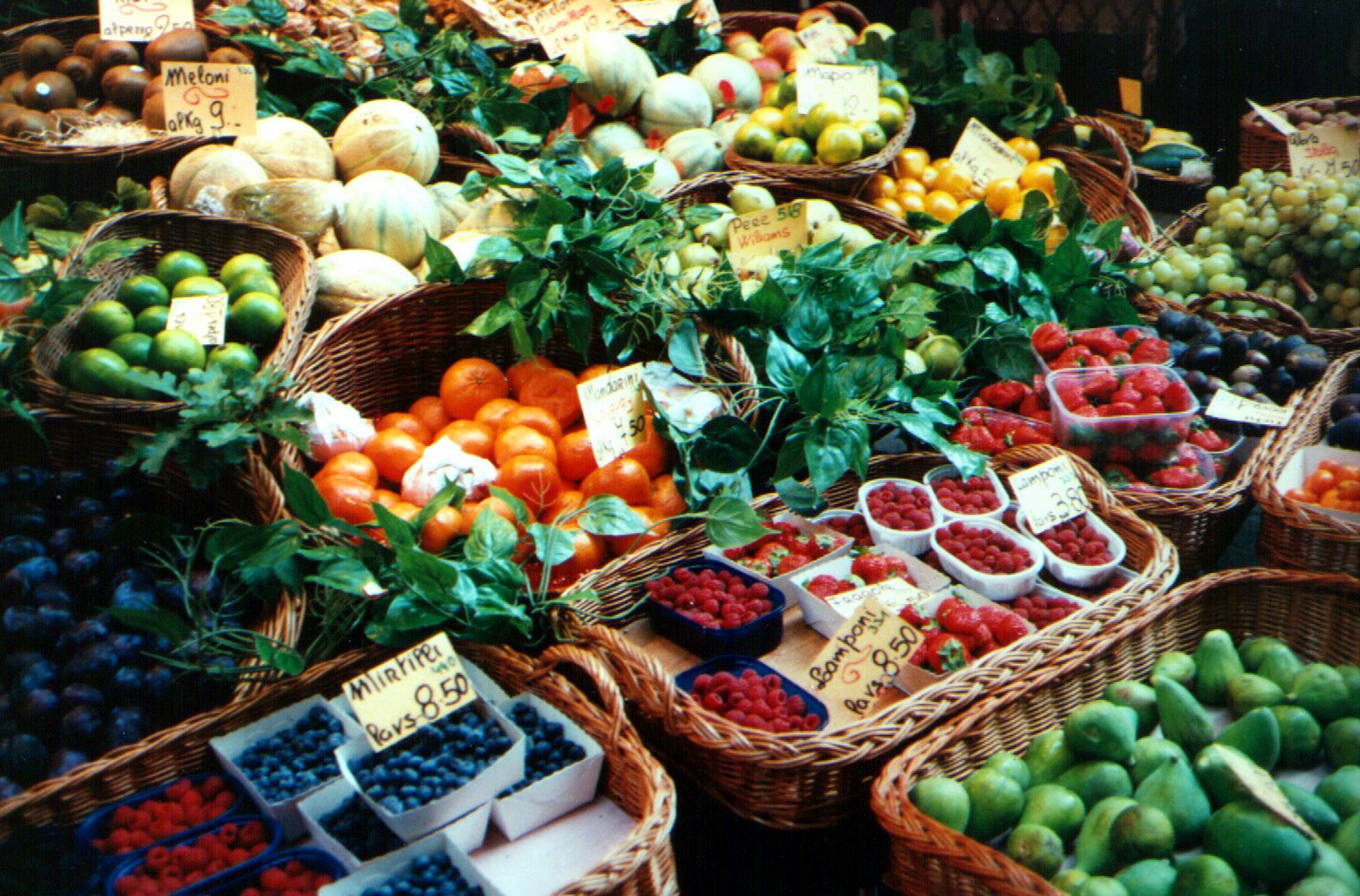 HOOD RIVER FARMERS MARKET