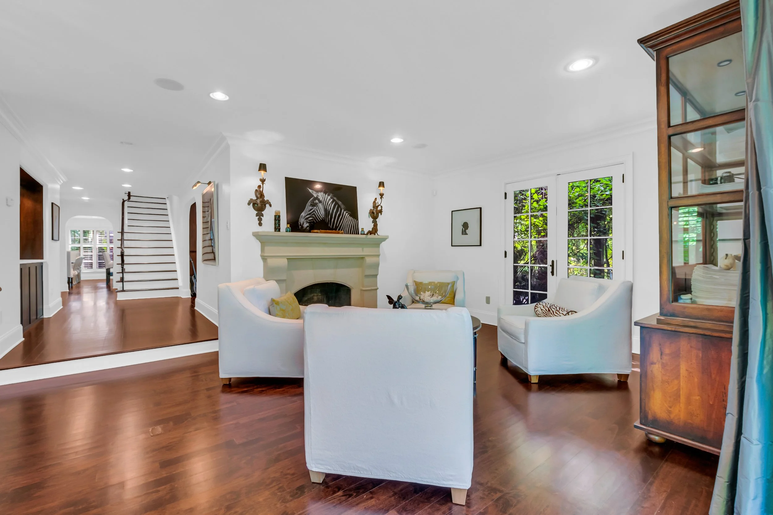 17-325 Lowell Ct-17.jpg