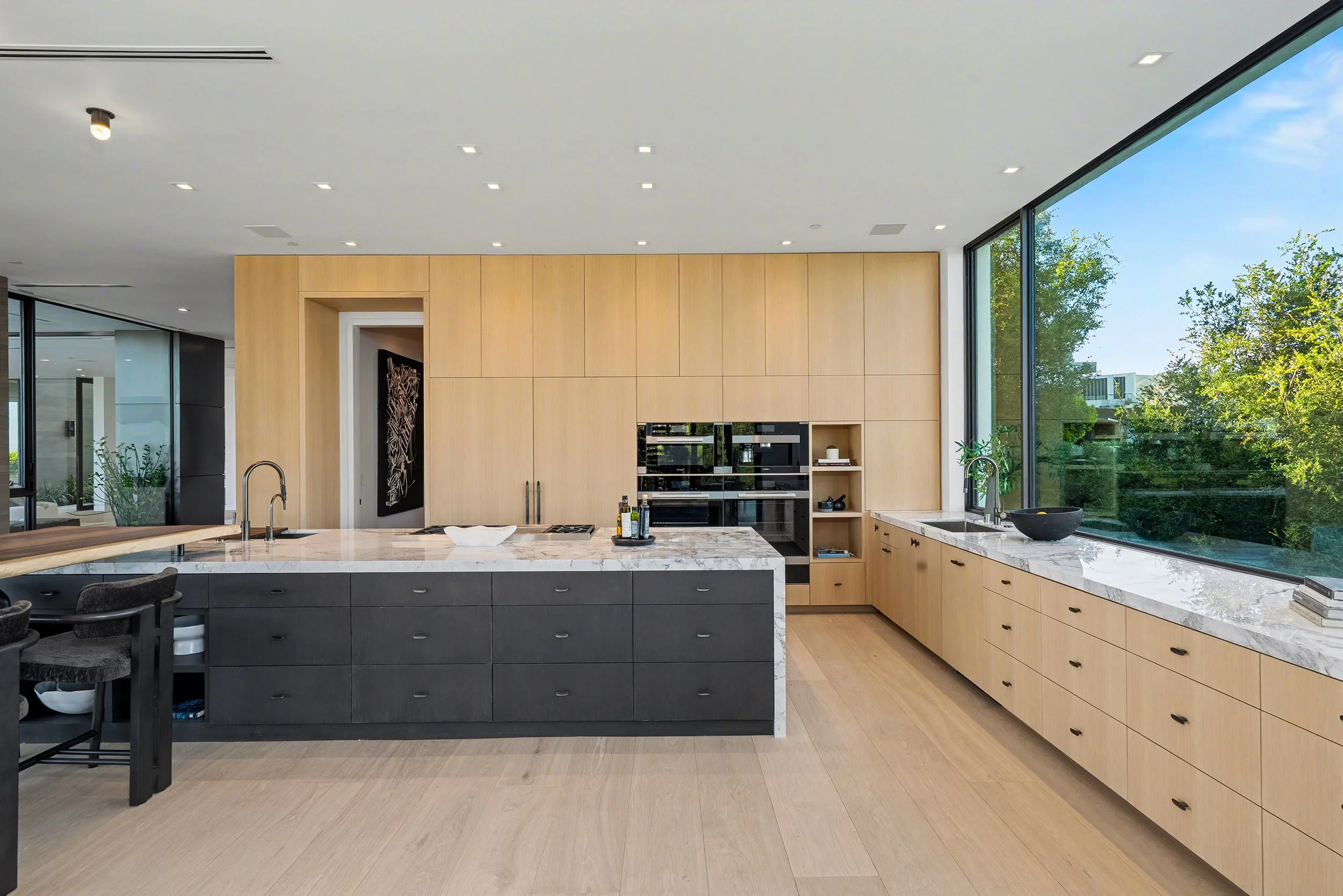 1830 Mango Way-074.JPG