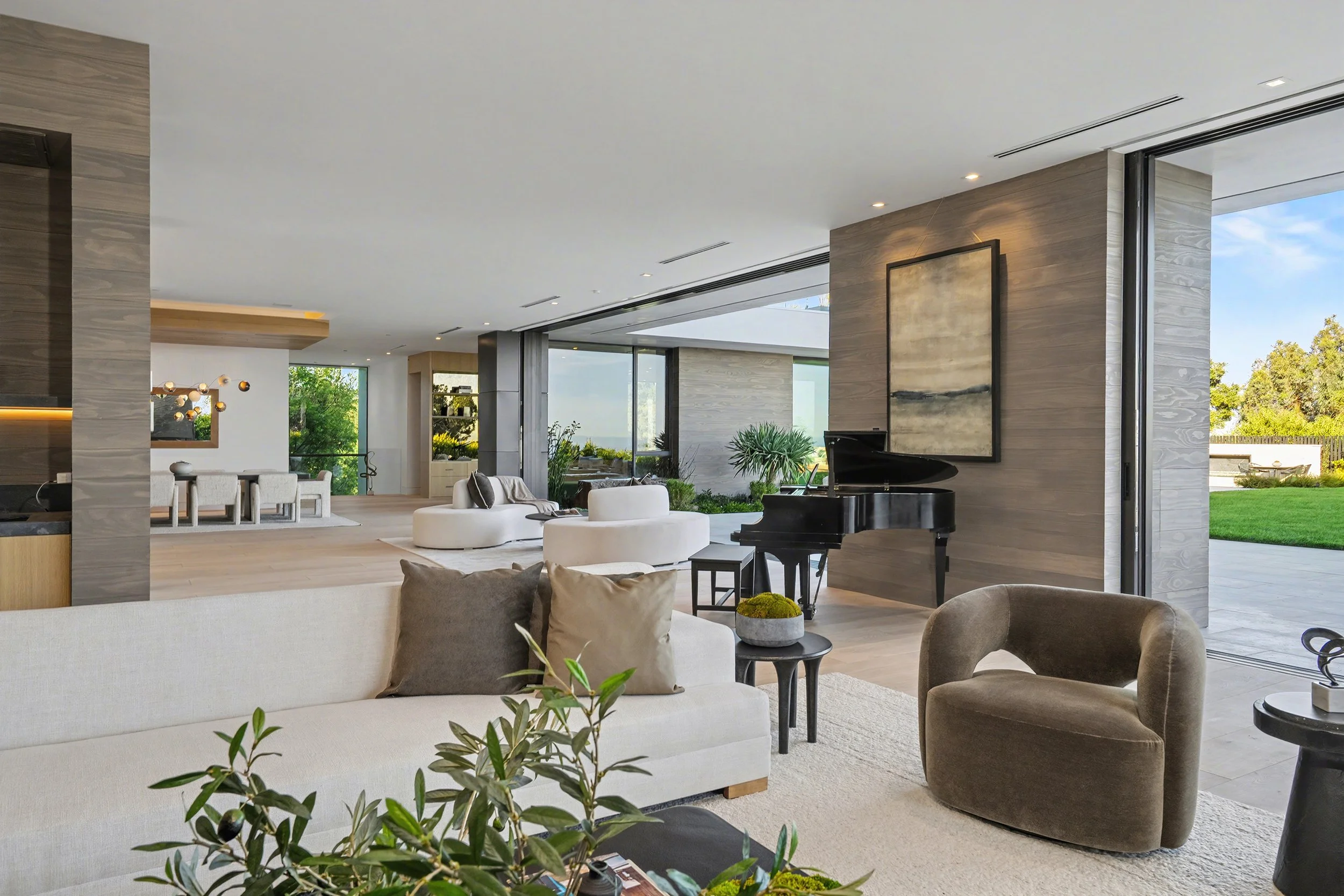 1830 Mango Way-046.JPG