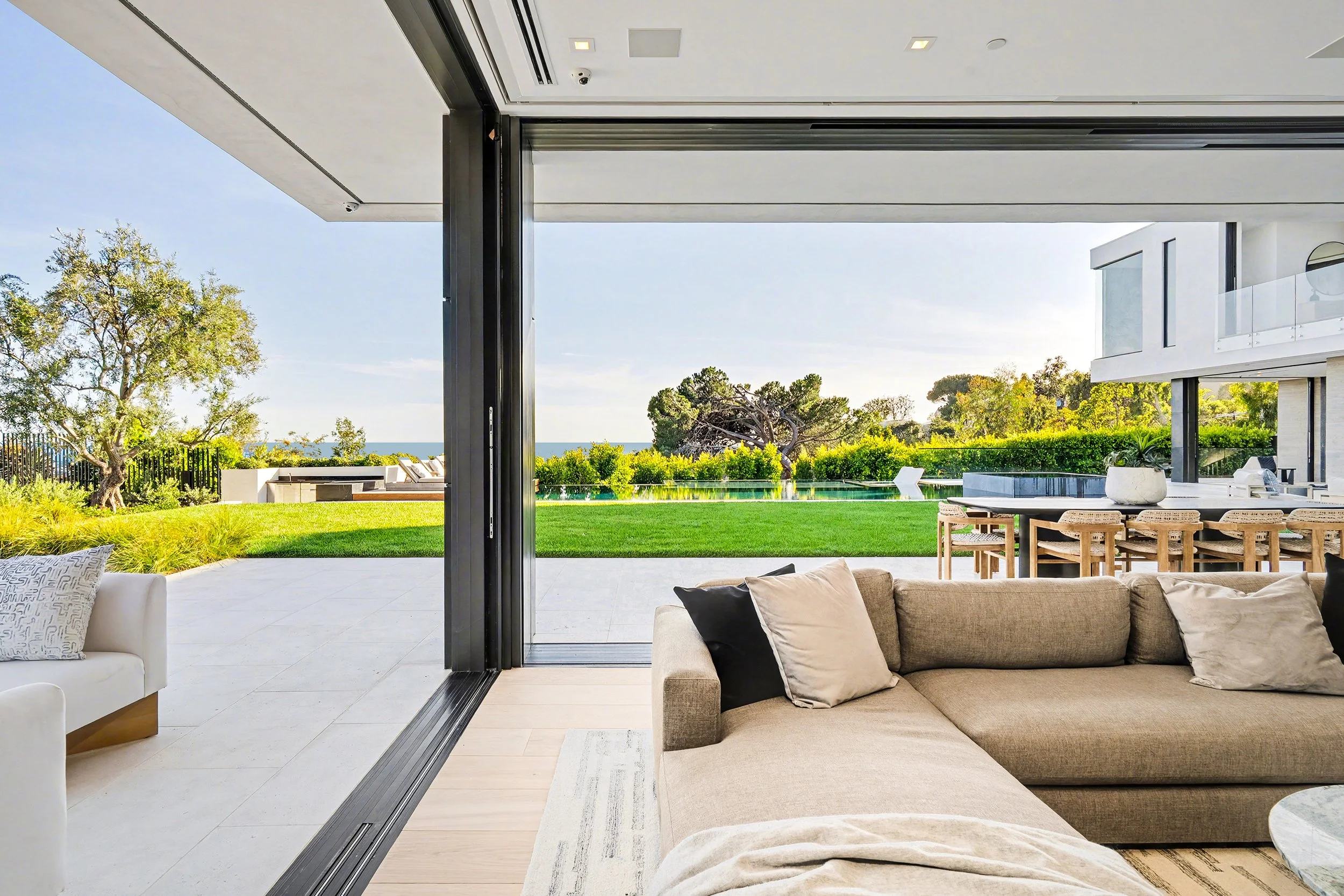 1830 Mango Way-086.JPG