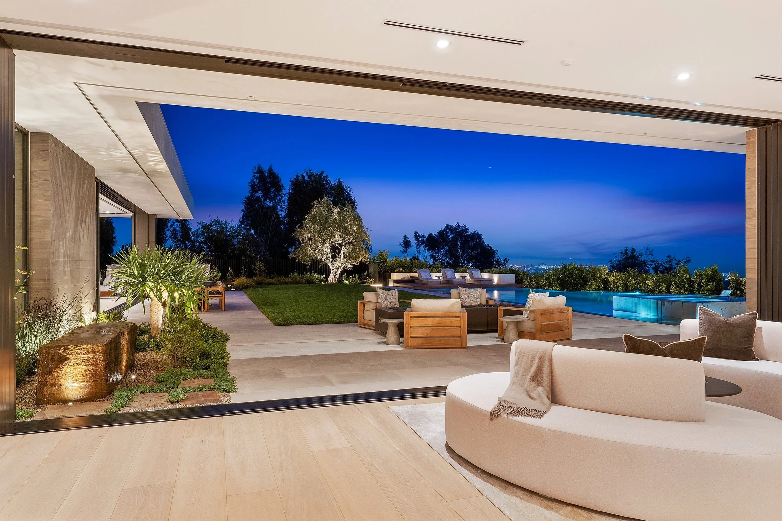 1830 Mango Way-269.JPG