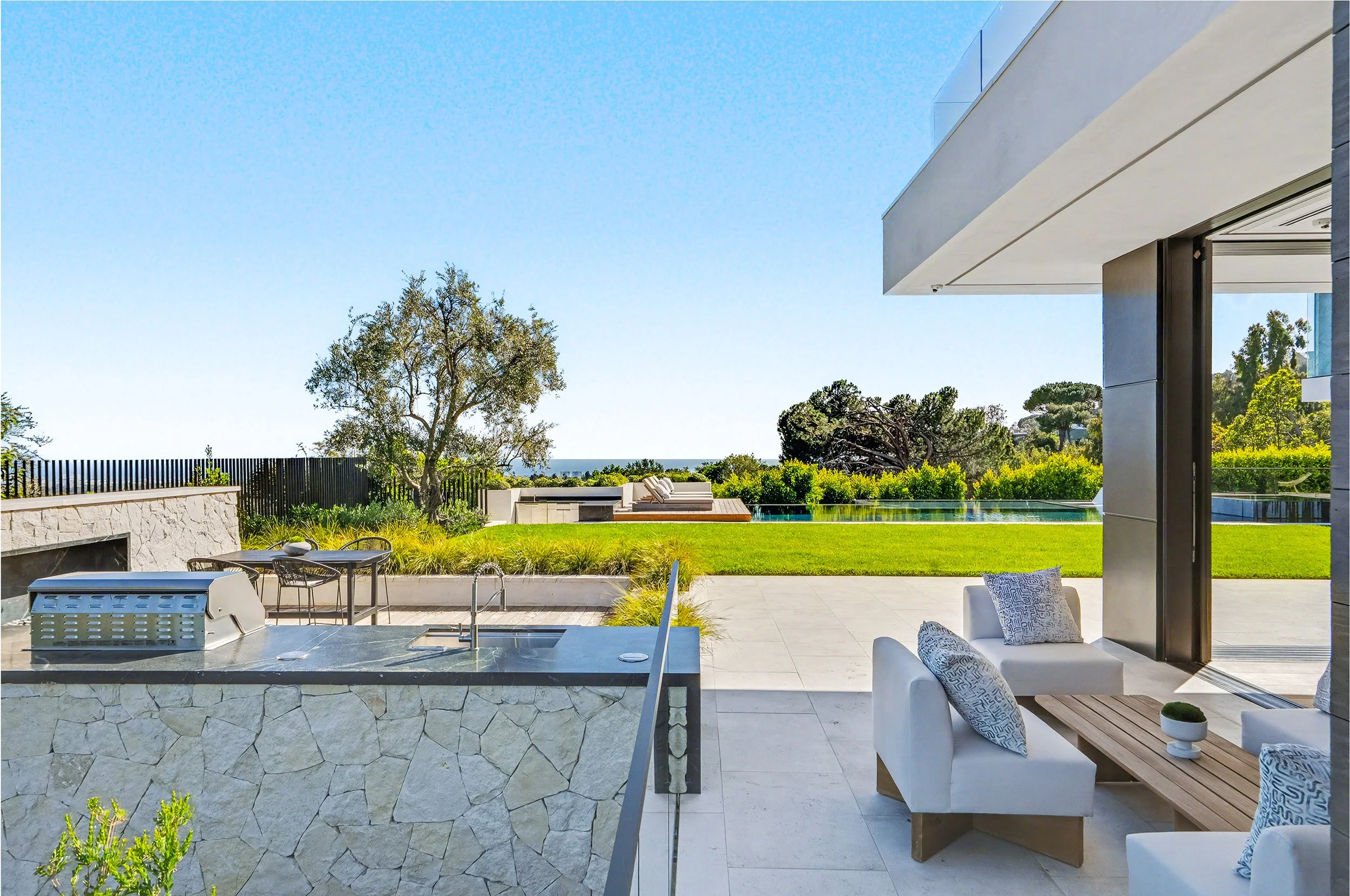 1830 Mango Way-112.JPG