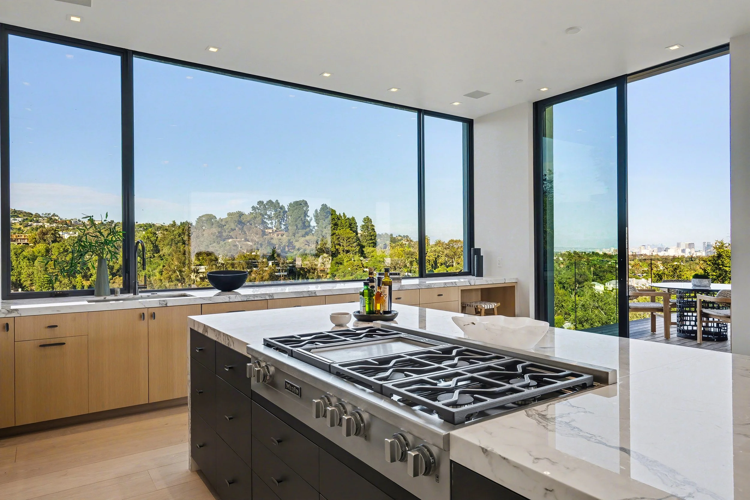 1830 Mango Way-070.JPG