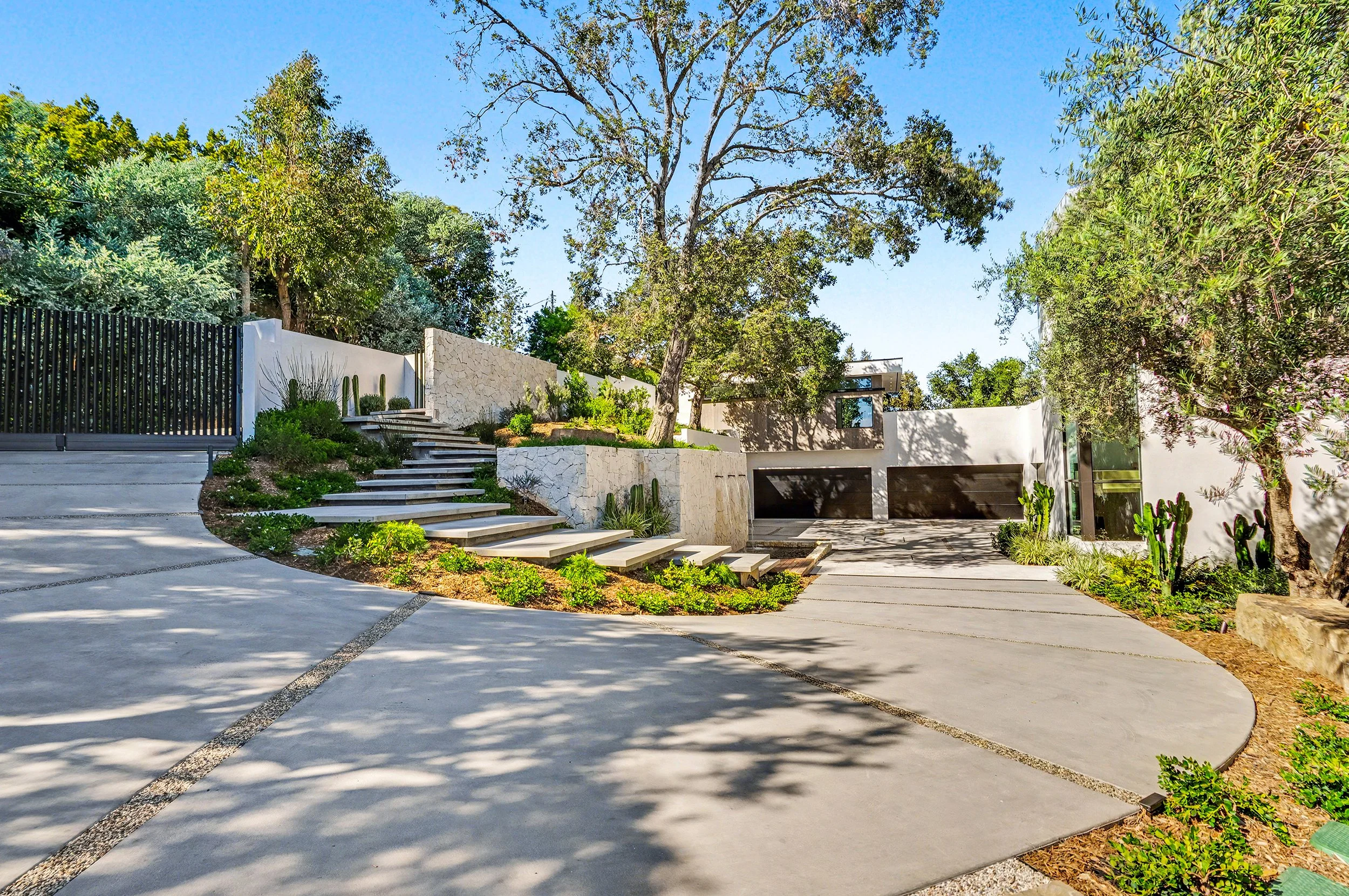 1830 Mango Way-021.JPG