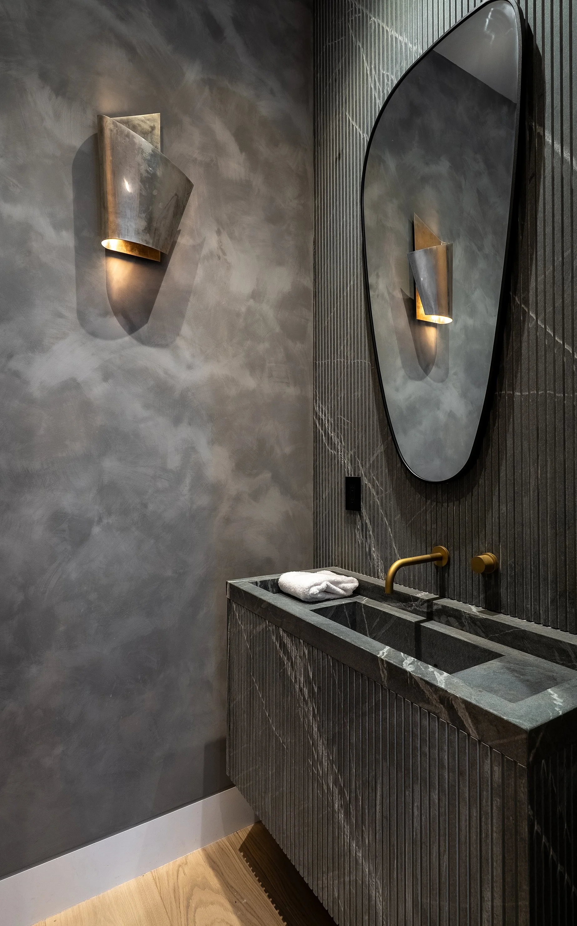 1830 Mango Way-102.JPG