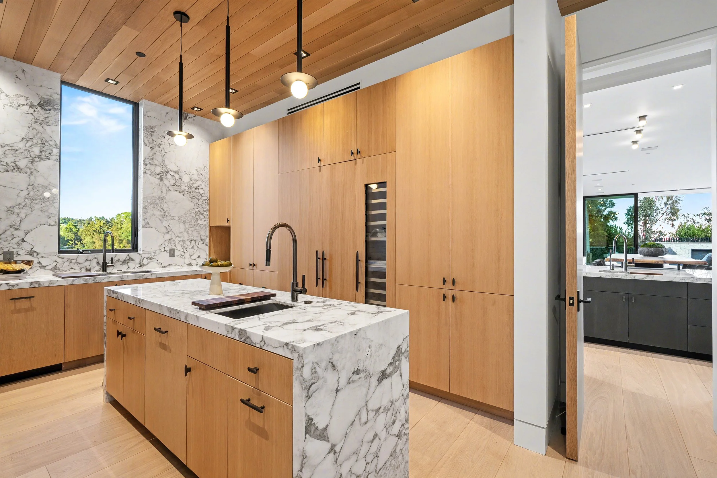 1830 Mango Way-098.JPG