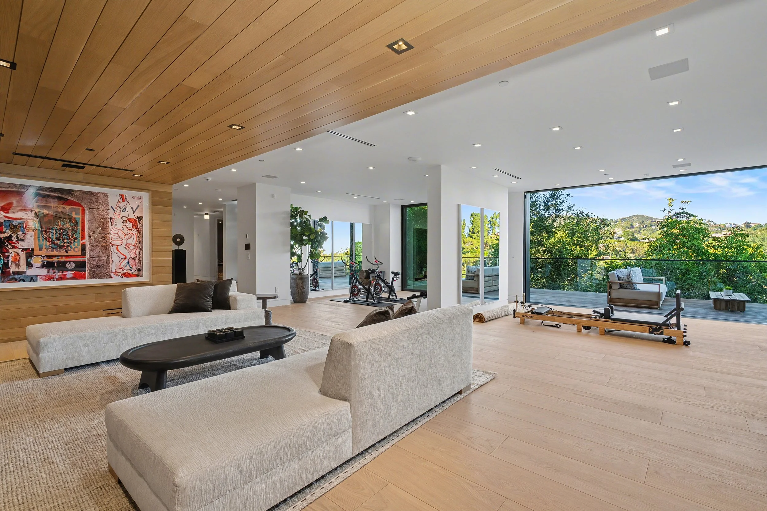 1830 Mango Way-174.JPG
