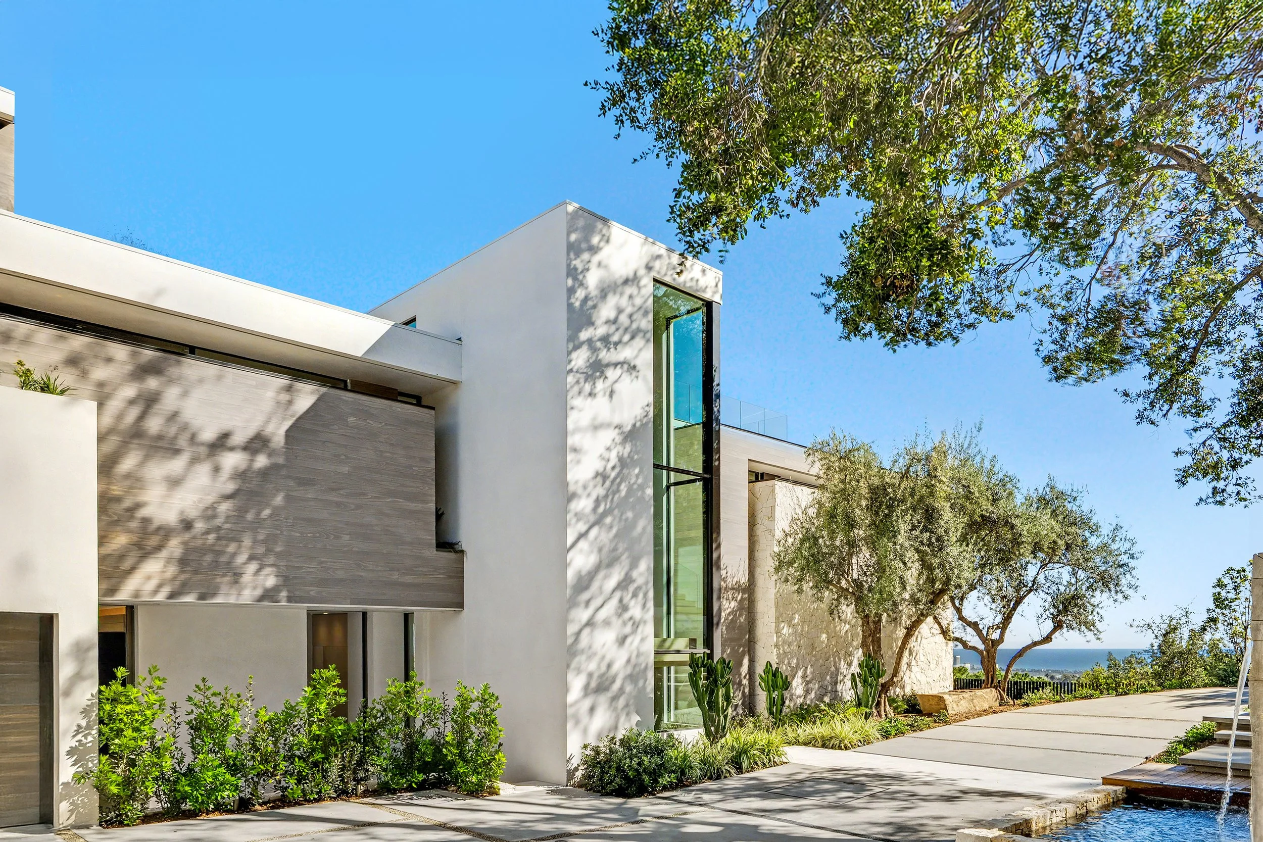 1830 Mango Way-030.JPG