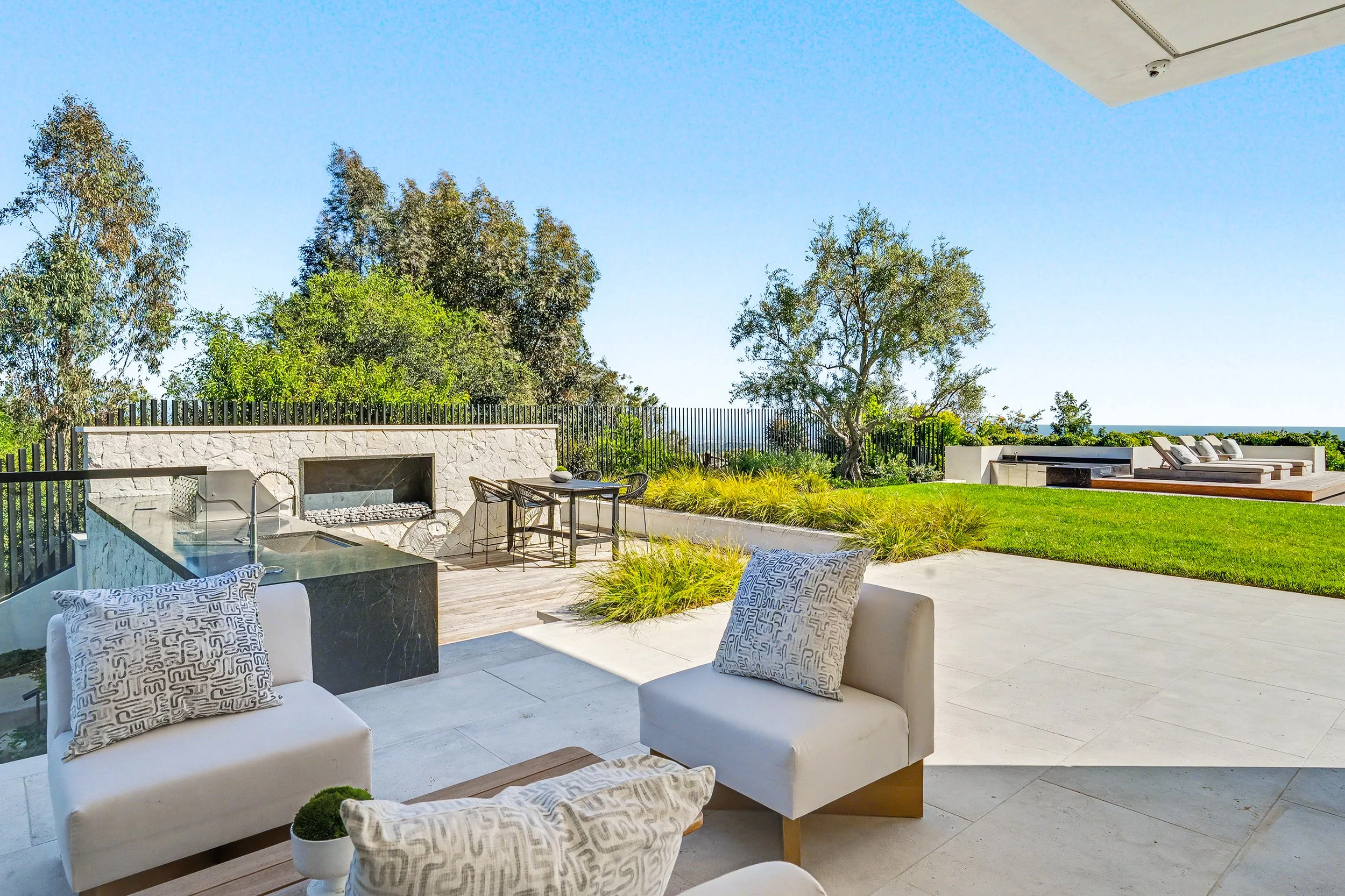1830 Mango Way-110.JPG