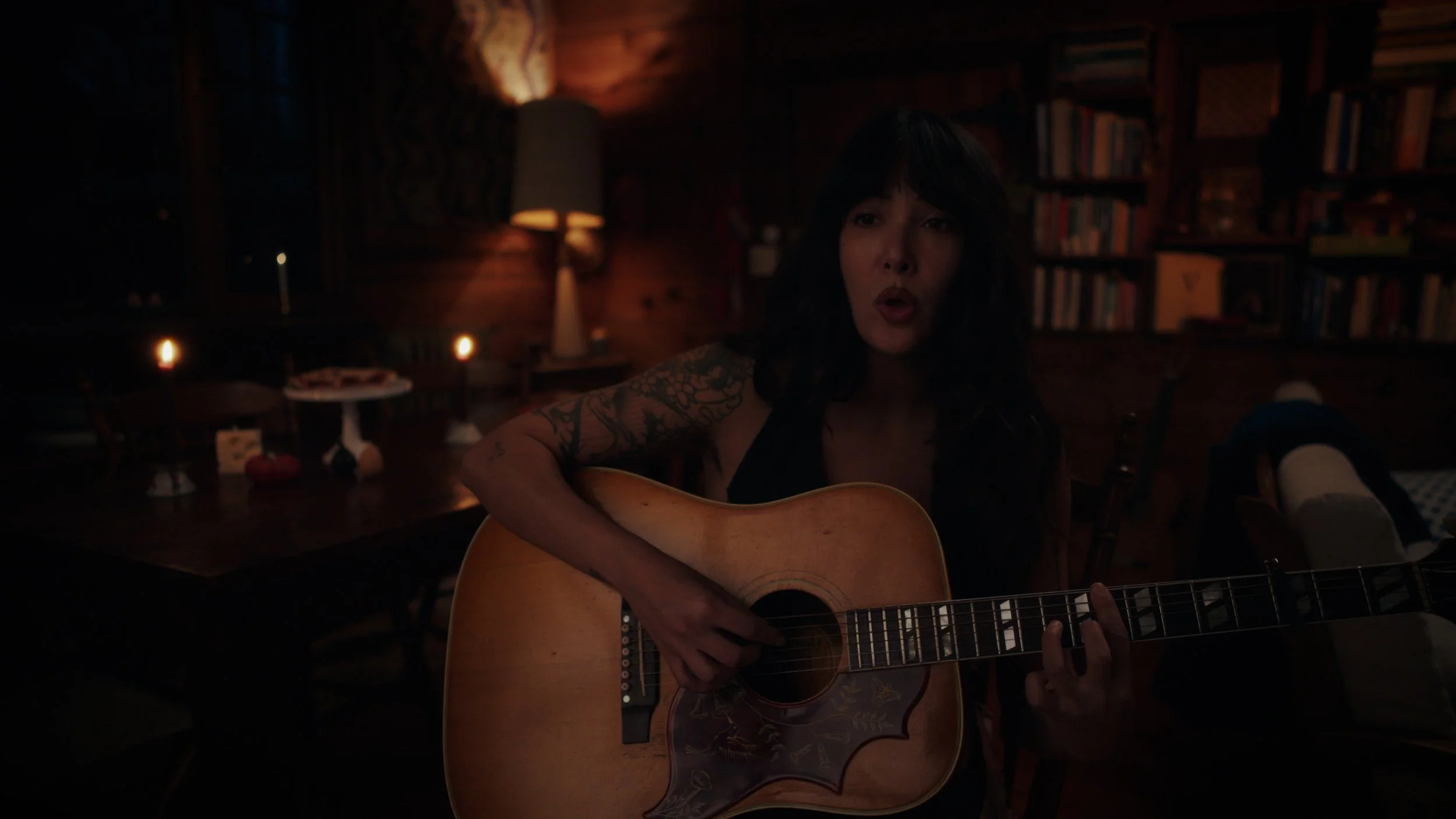 20251209_Biita_TimeGoTimeGone_ProRes_MASTER AUDIO.00_00_47_02.Still008.jpg