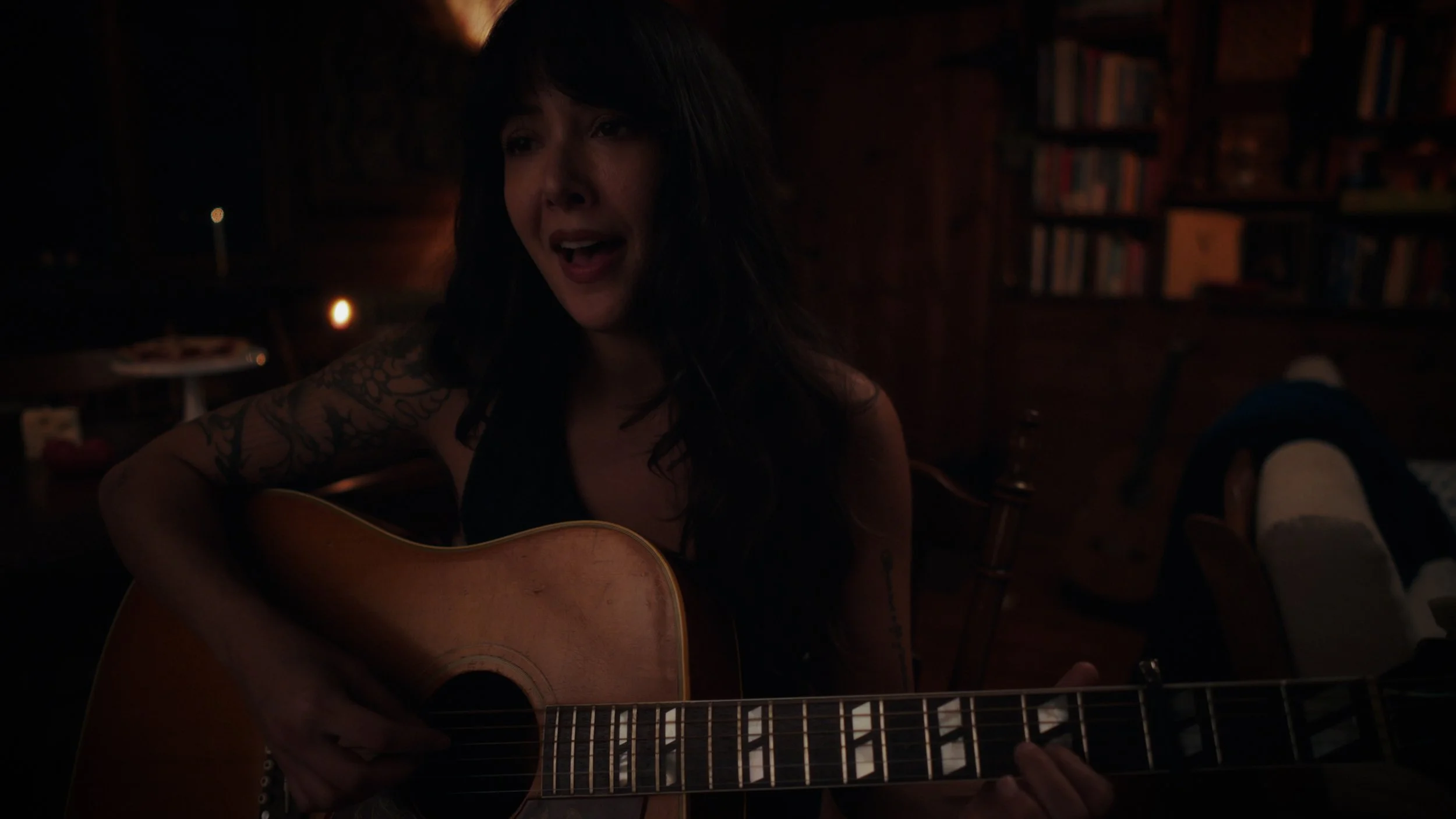 20251209_Biita_TimeGoTimeGone_ProRes_MASTER AUDIO.00_00_33_13.Still006.jpg